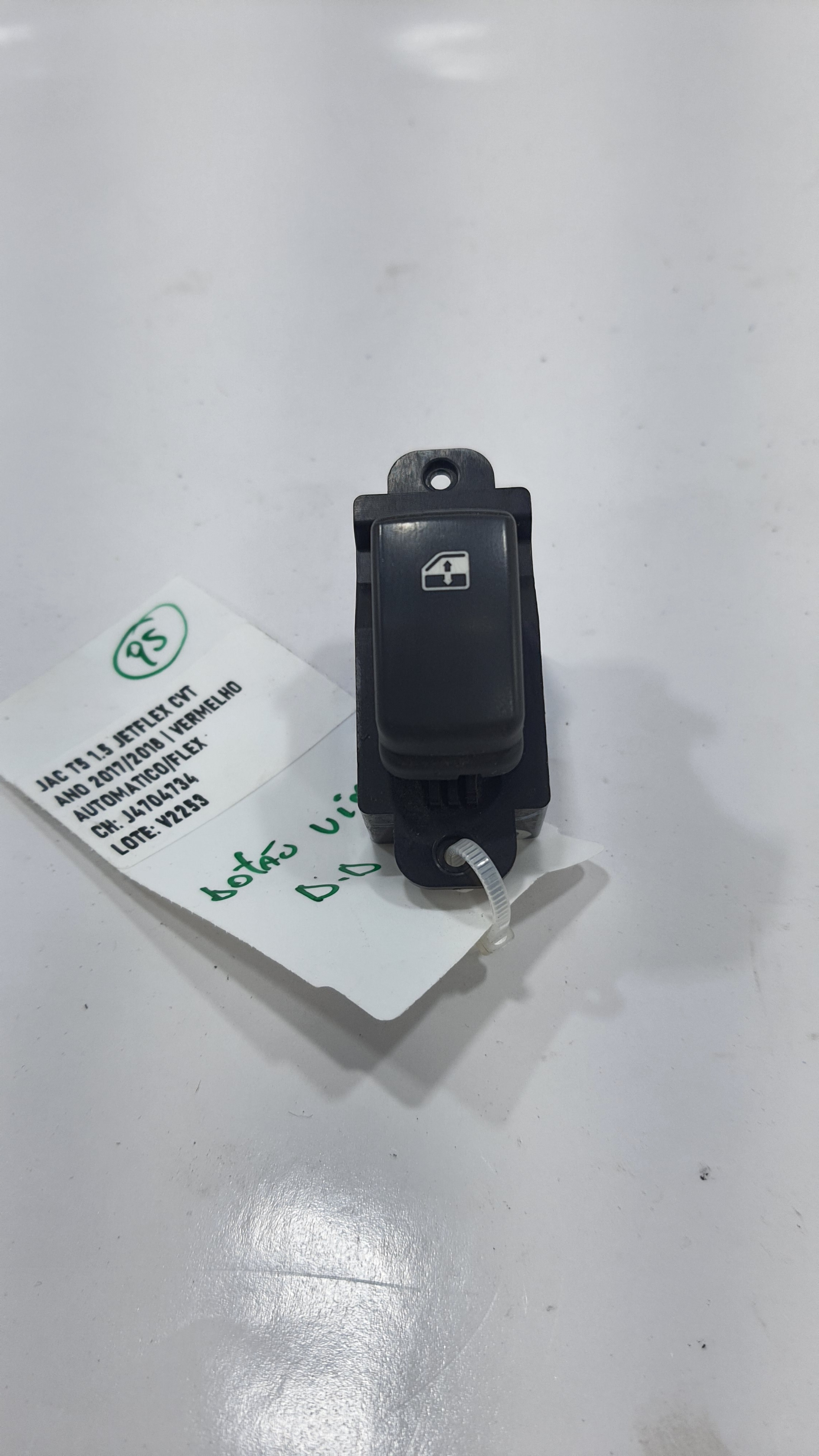 Botão Vidro Dianteiro Direito Jac T5 1.5 2018 V2253 5