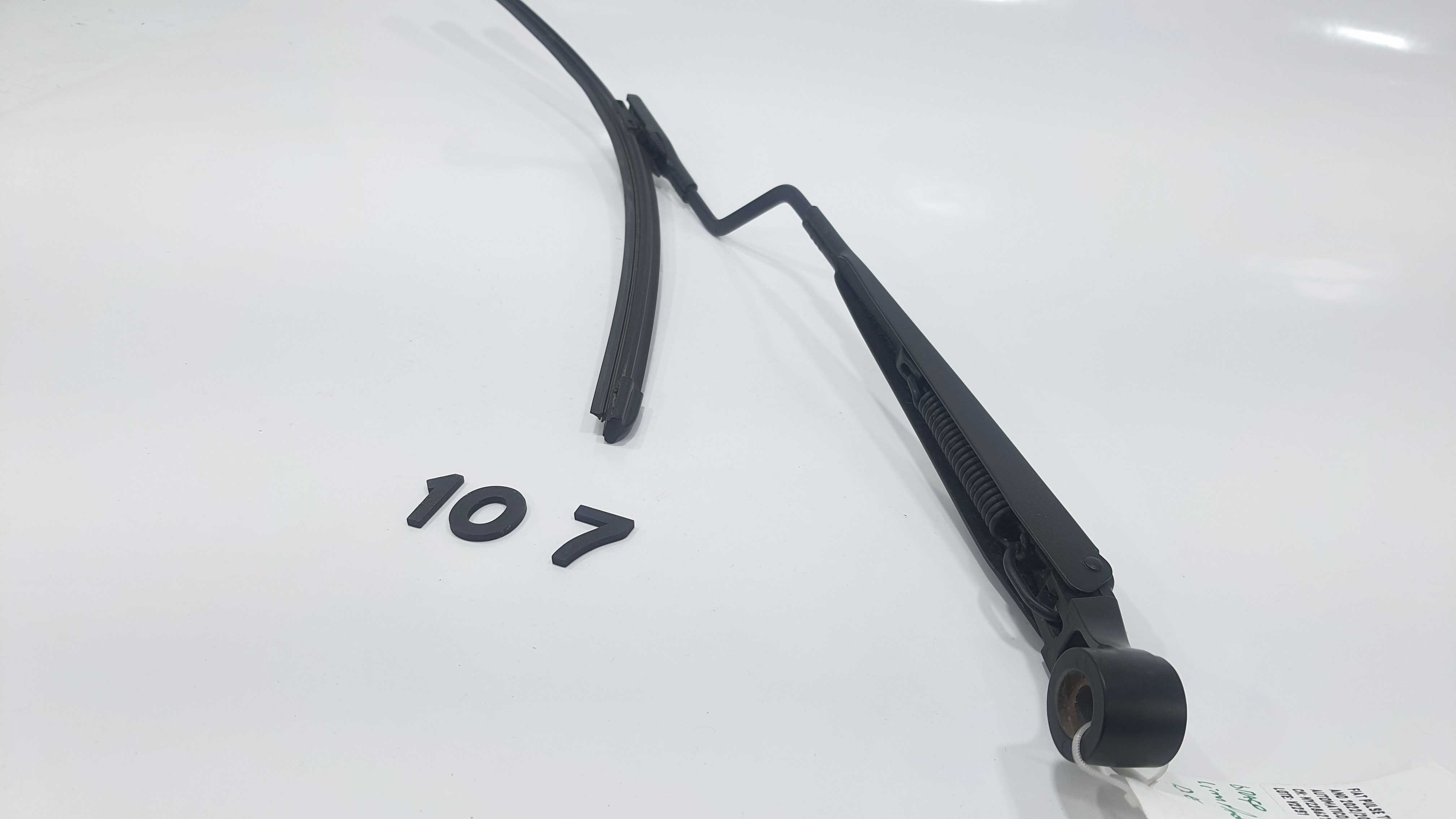 Braço Limpador Lado Esquerdo Fiat Pulse Turbo 2022 V2251 2