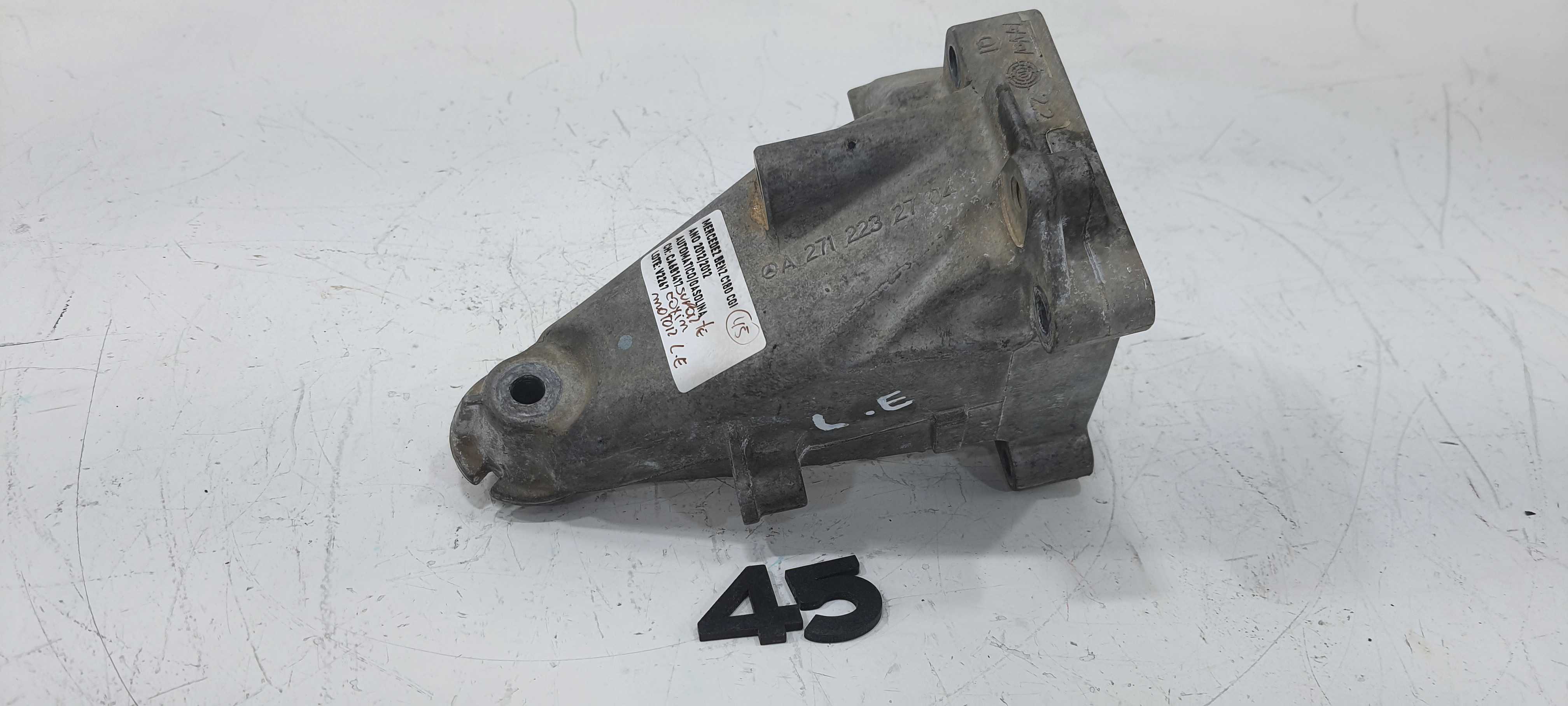 Suporte Coxim Motor Esquerdo Mercedes-benz C180 2012 V2267 2