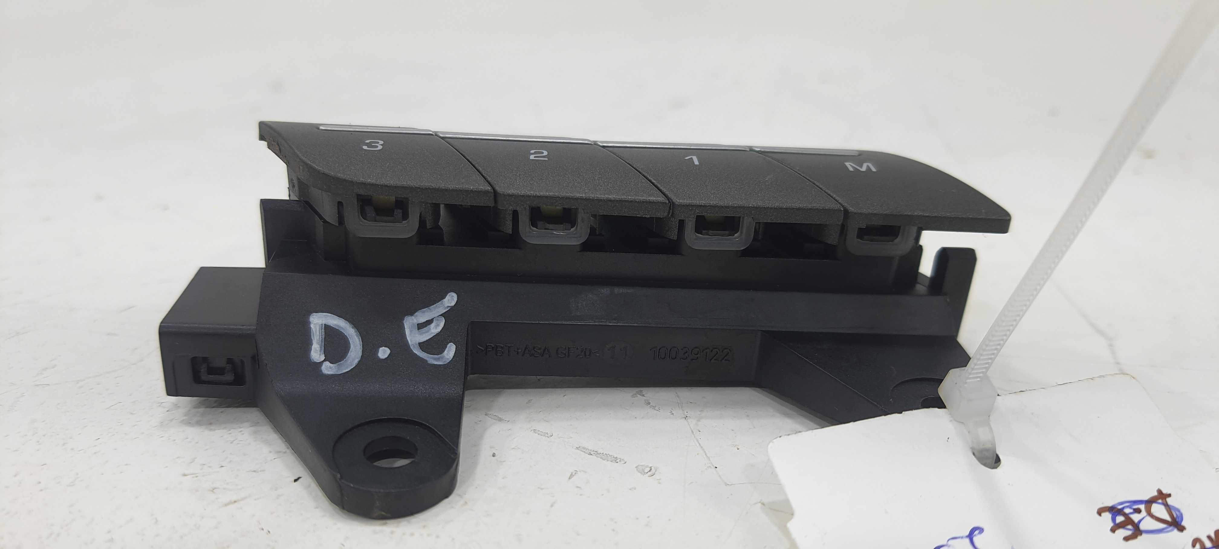 Botões Banco Dianteiro Esquerdo Land Rover Evoque 2017 V2266 4