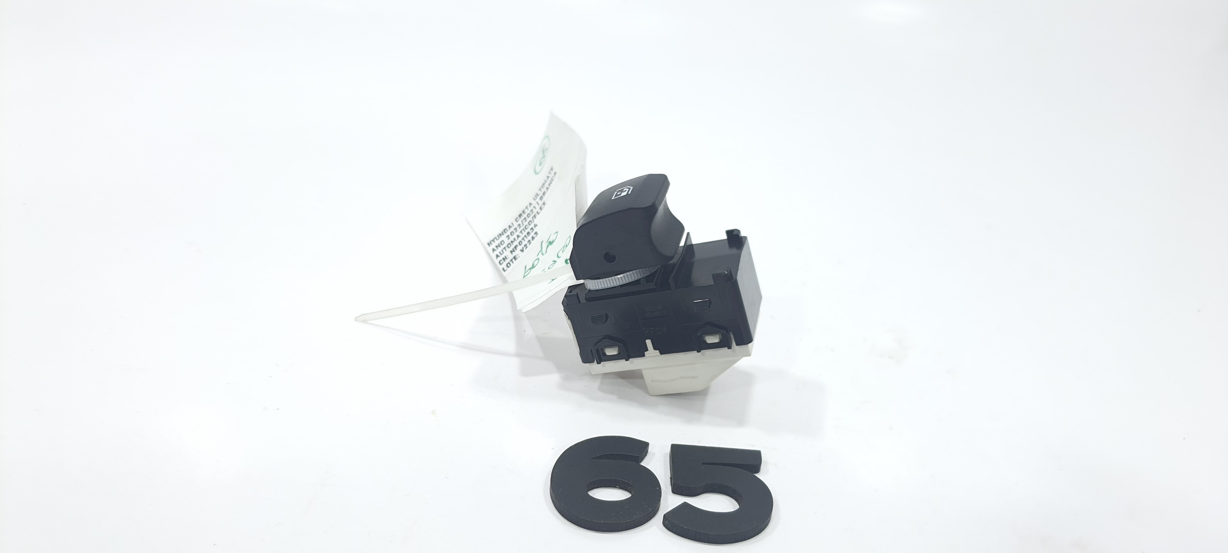 Botão Vidro Dianteiro Direito Creta Ultimate 2.0 V2263 2