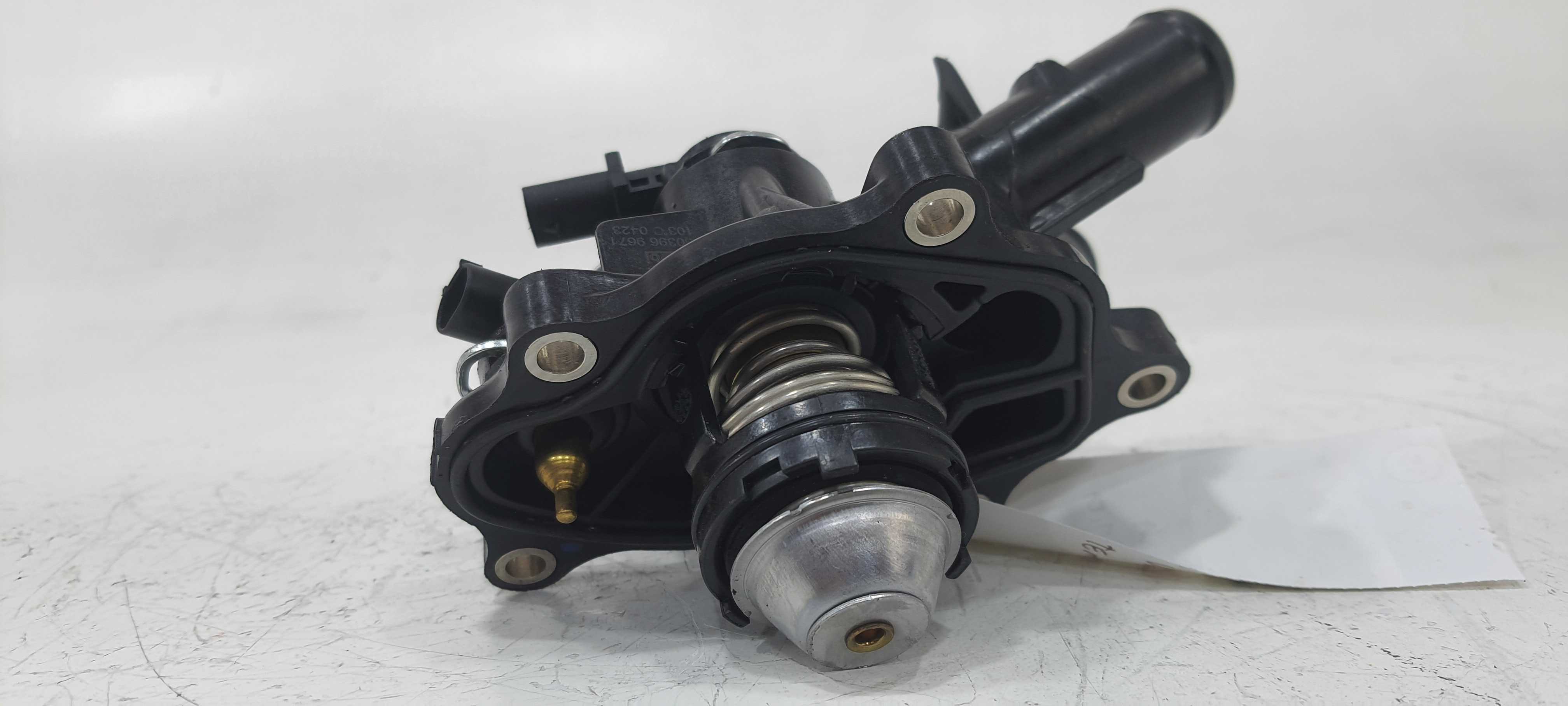 Valvula Termostatica Mercedes-benz C180 Cgi 2012 V2267 4