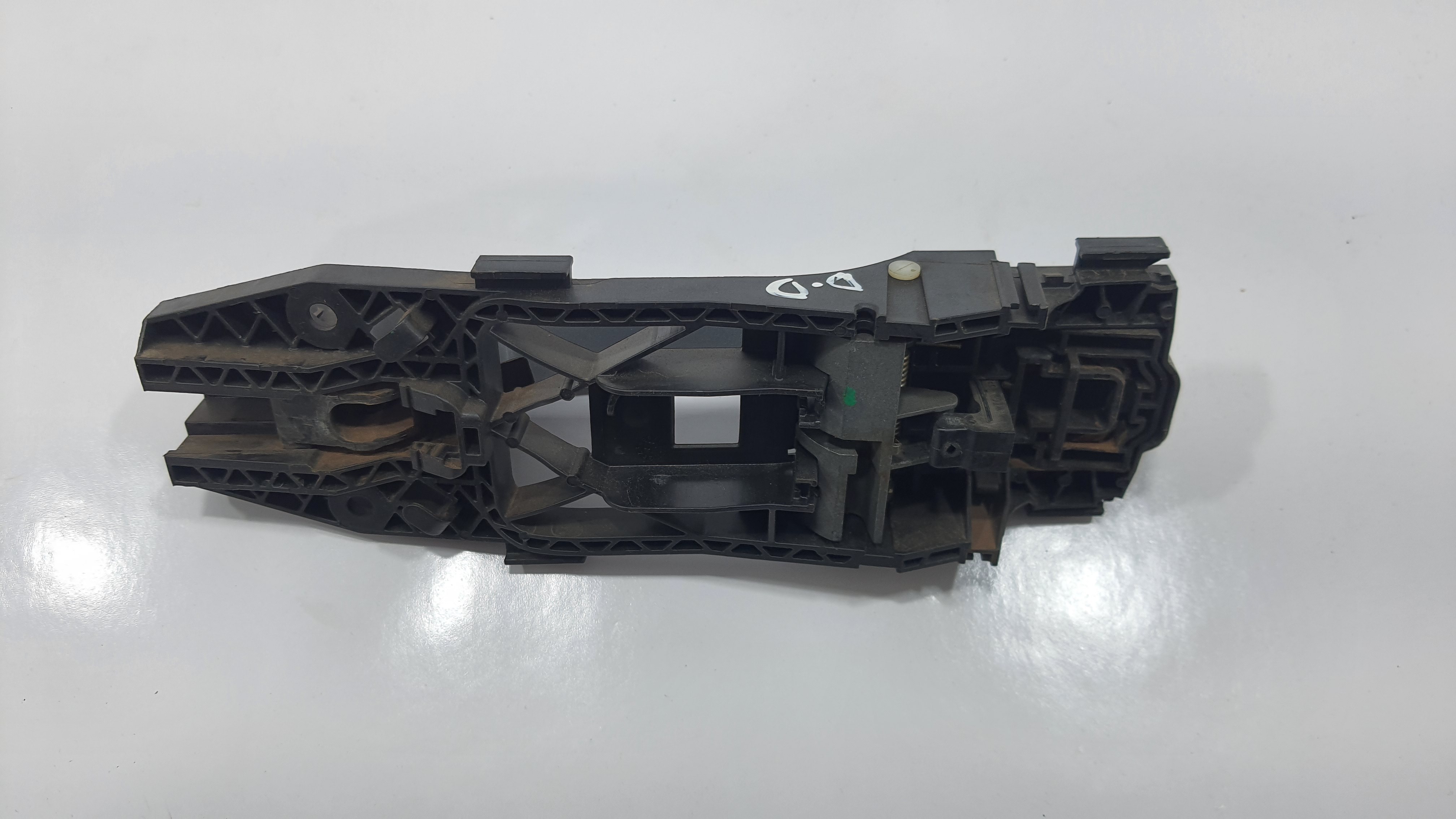 Macaneta Ext Dianteira Direita Tiguan Ano 2012 V2249 Prateado Dianteira 3