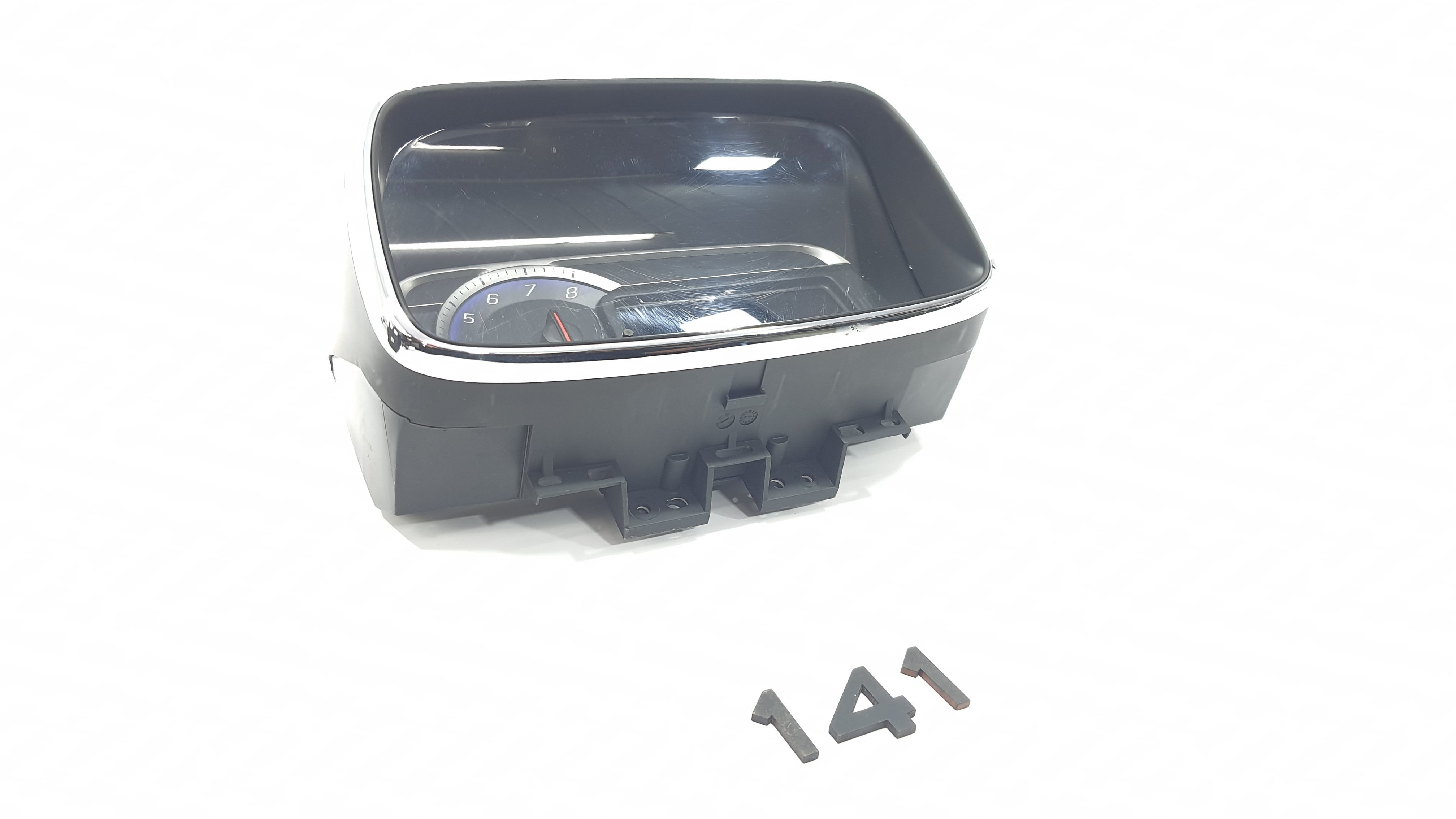 Painel Instrumento Tracker Ltz Ano 2014 V2260 Preto 5