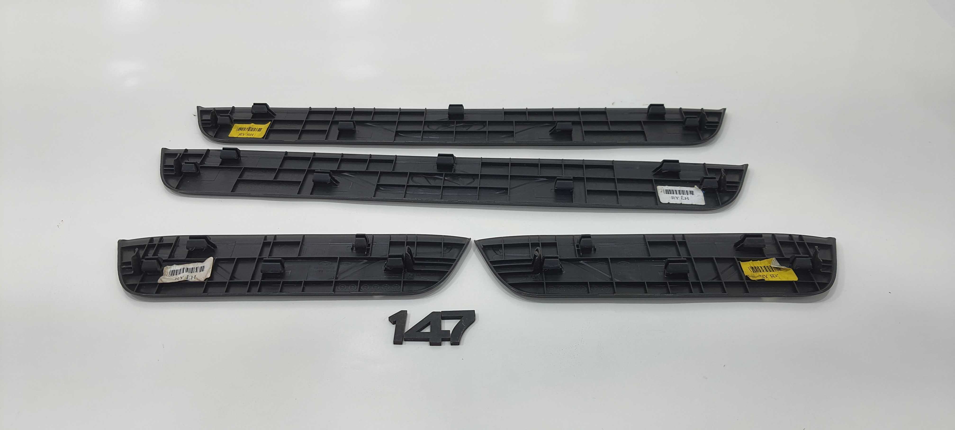Jogo De Soleiras Hyundai Elantra Gls 2013 V2265 2