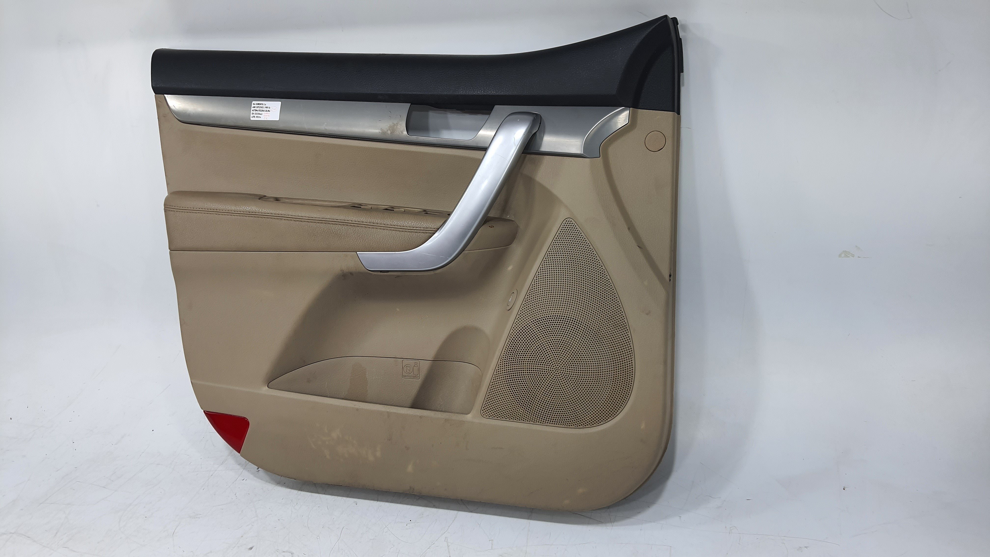 Forro Porta Dianteiro Esquerdo Kia Sorento 2.4 2012 V2254 Bege 2
