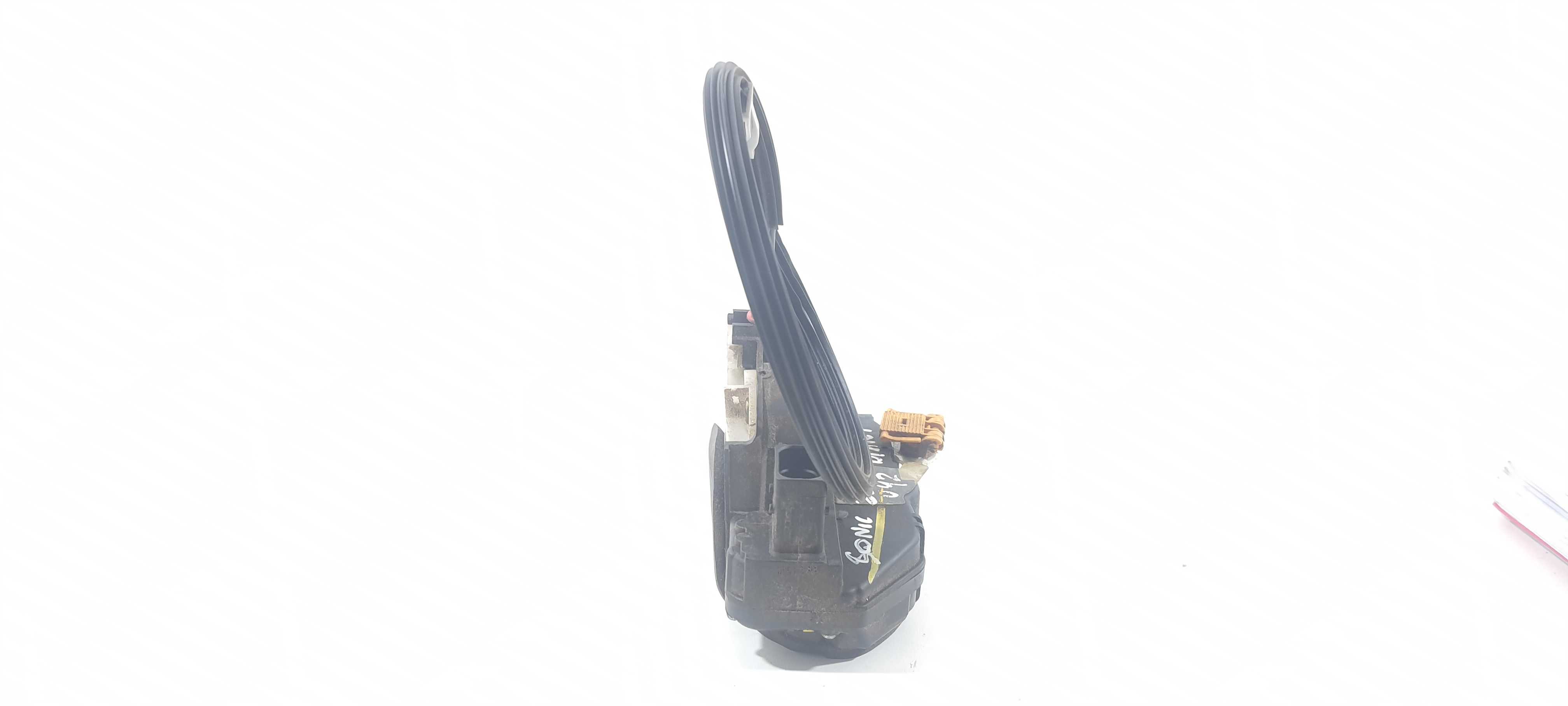 Fechadura Porta Dianteira Direita Chevrolet Sonic 2011 V42 4