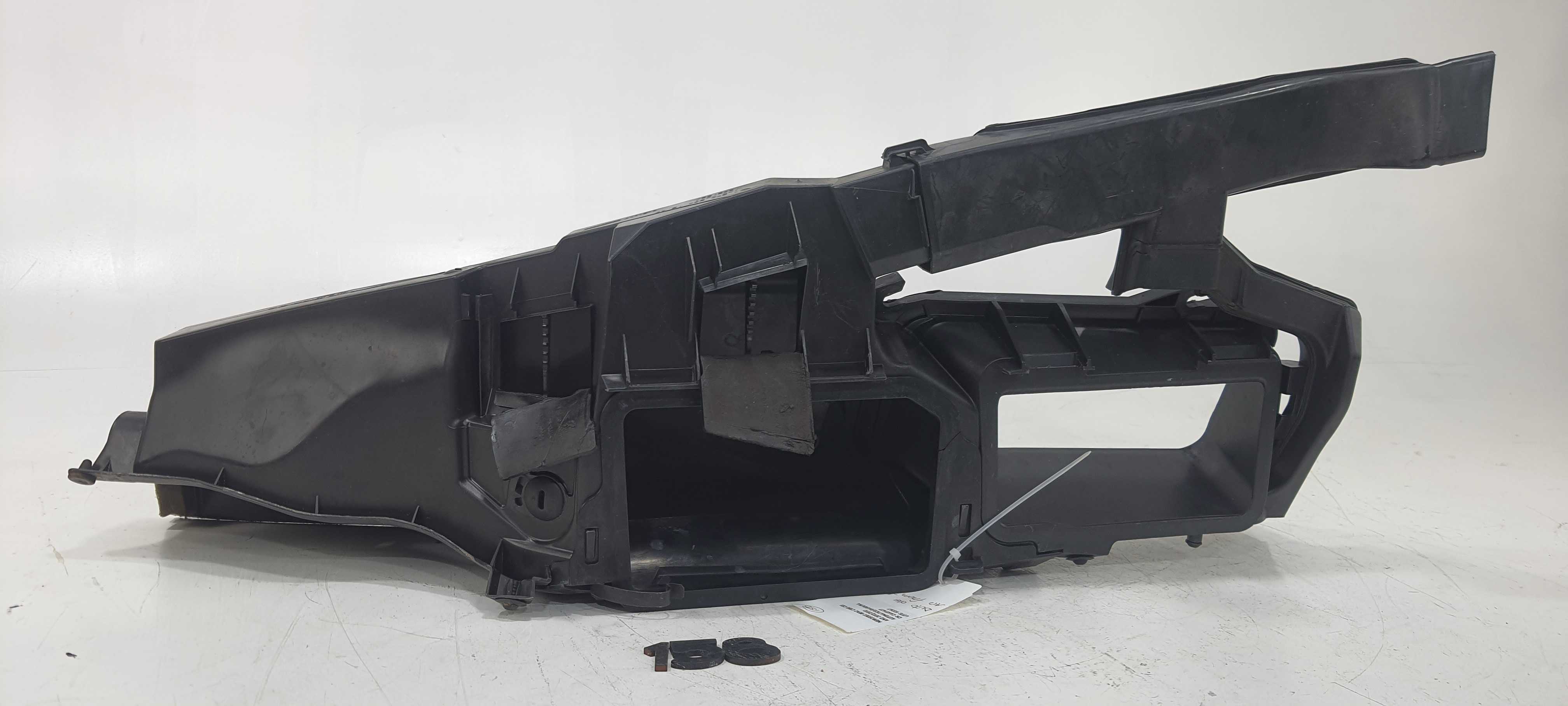 Duto De Ar Frontal Mercedes-benz C180 2012 V2267 3