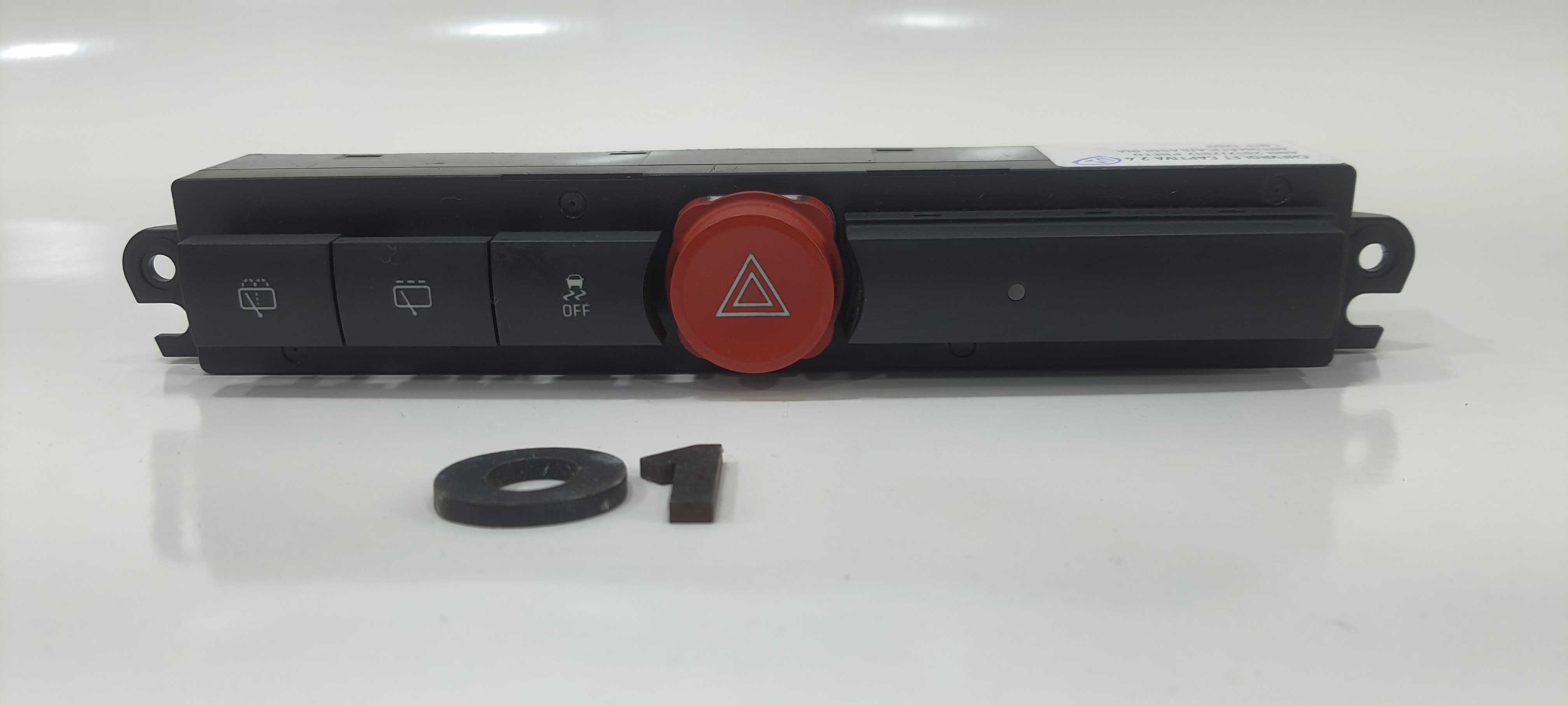 Botão Pisca Alerta Captiva Sport 2.4 2012 V1203 4