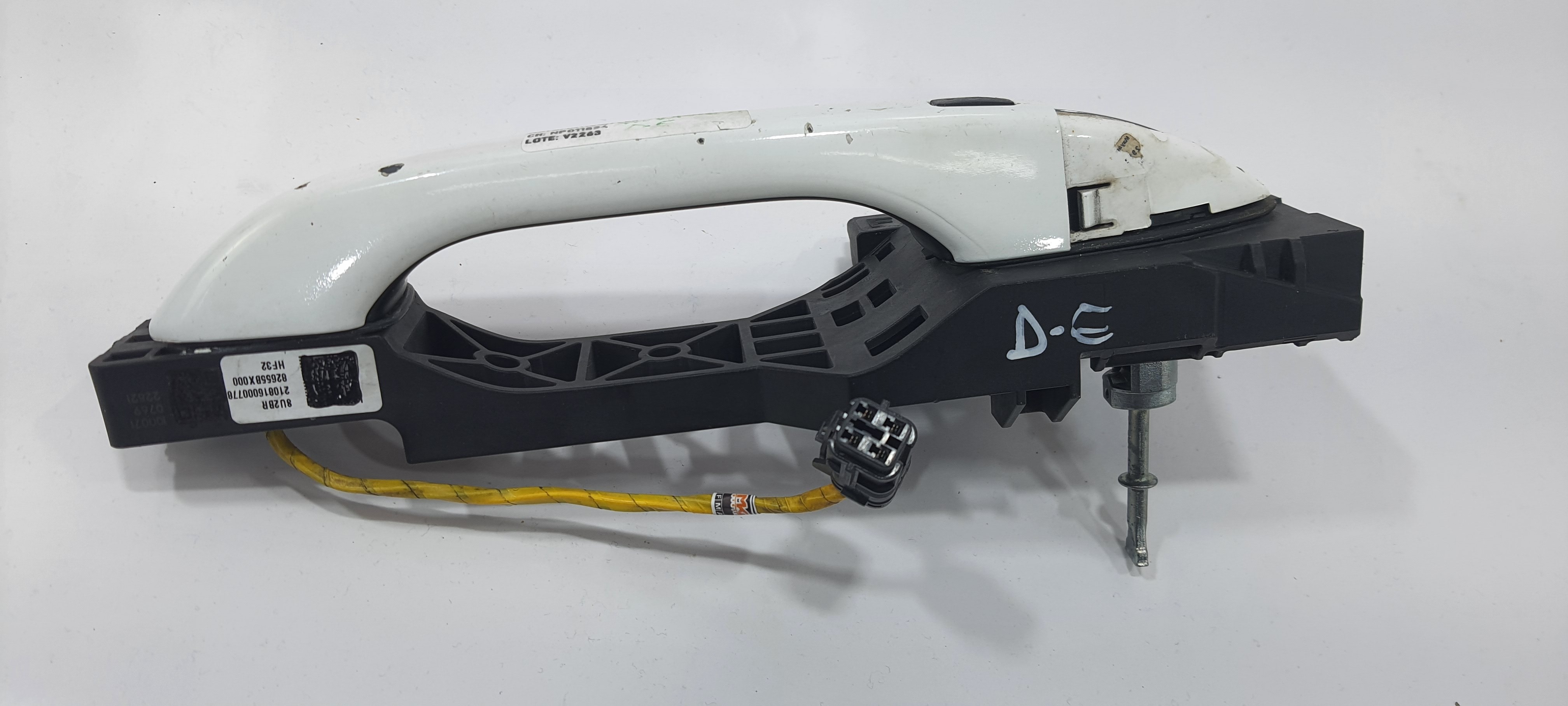 Maçaneta Dianteira Esquerda Hyundai Creta 1.6 2022 V2263 Dianteira 2