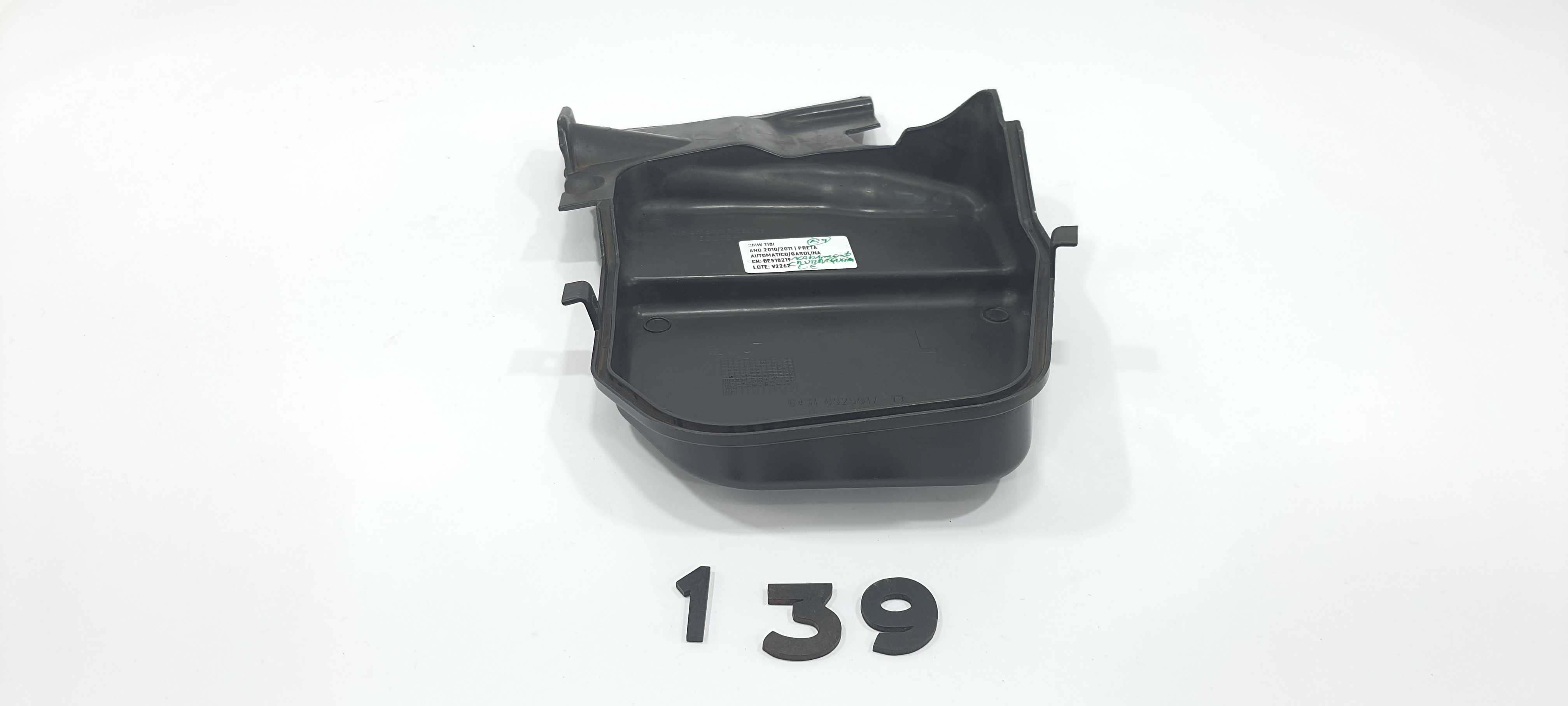 Acabamento Churrasqueira Lado Esquerdo Bmw 118i 2011 V2262 3