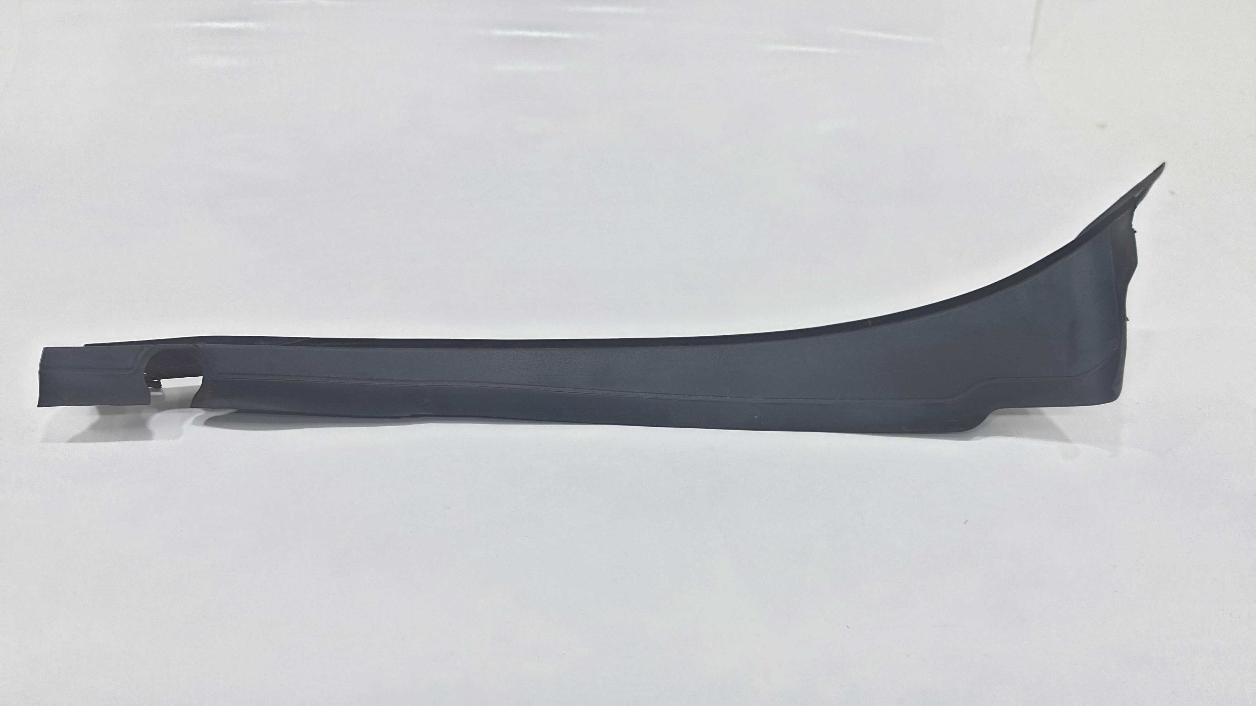 Acabamento Lateral Painel Direito Bmw 320i 2011 V2239 5