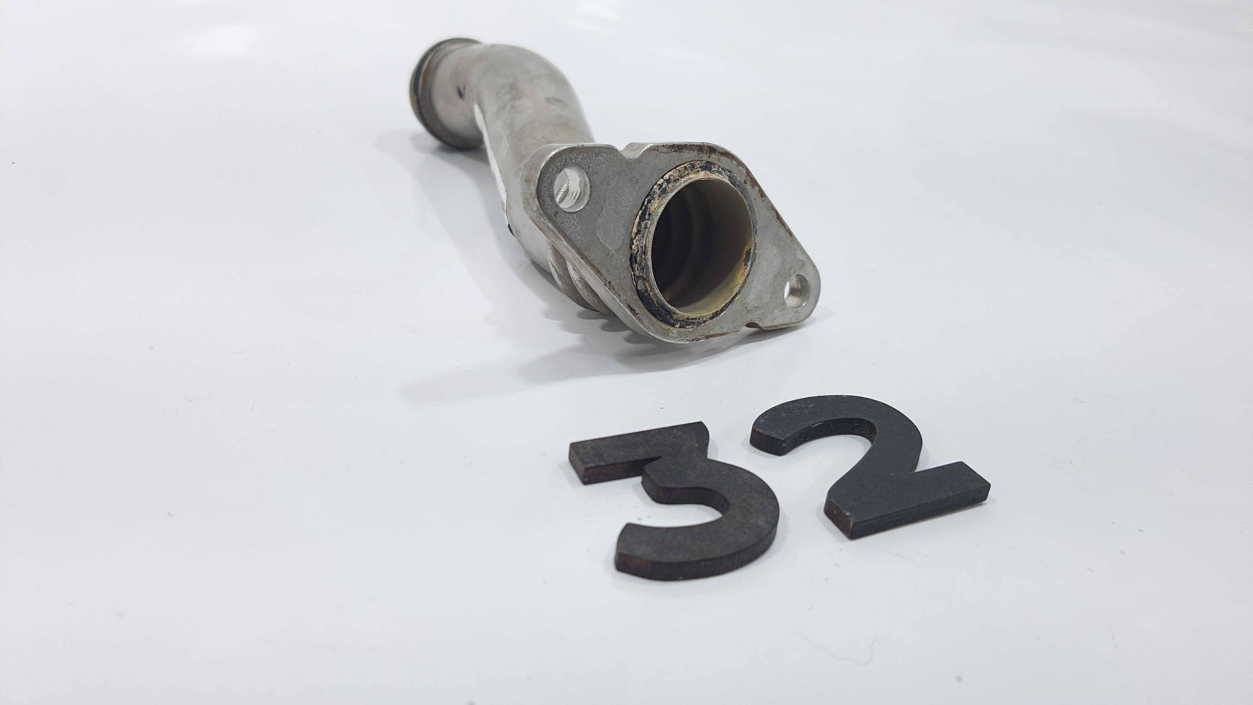 Tubo De Agua Tracker Ltz Ano 2014 V2260 5