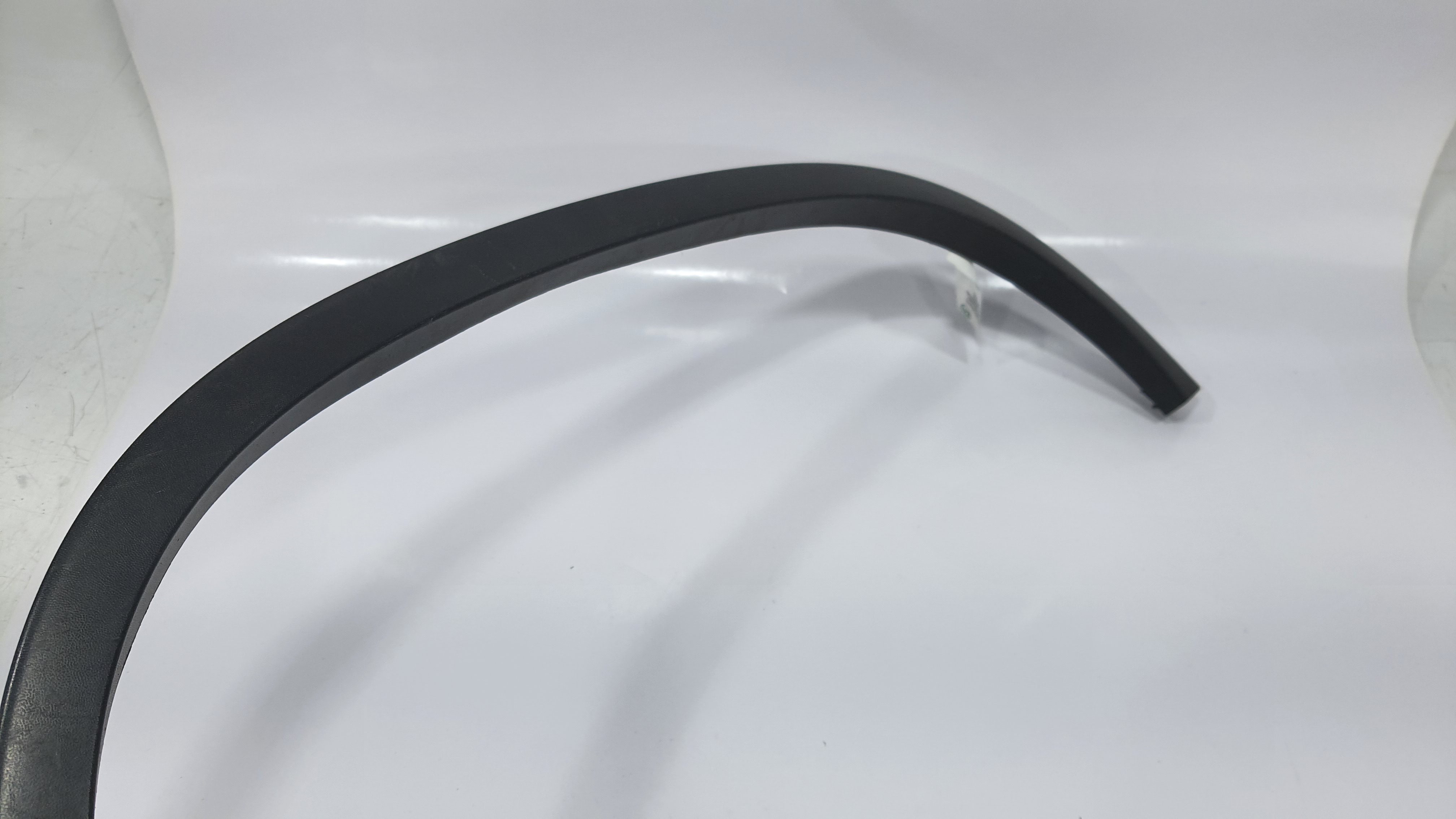 Moldura Vão Roda Traseira Esq Detalhe Tiguan 2012 V2249 Preto 2