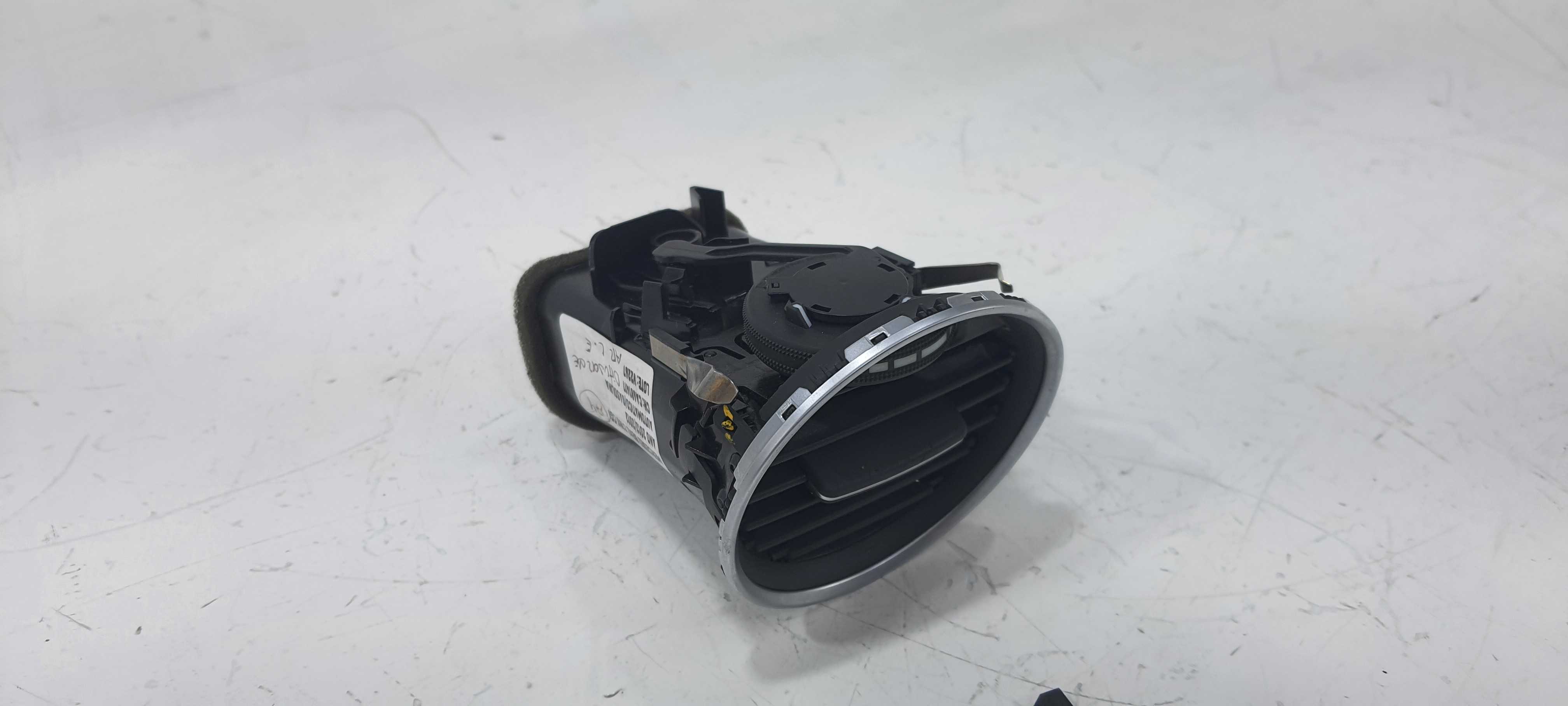 Difusor Ar Lado Esquerdo Mercedes-benz C180 2012 V2267 3