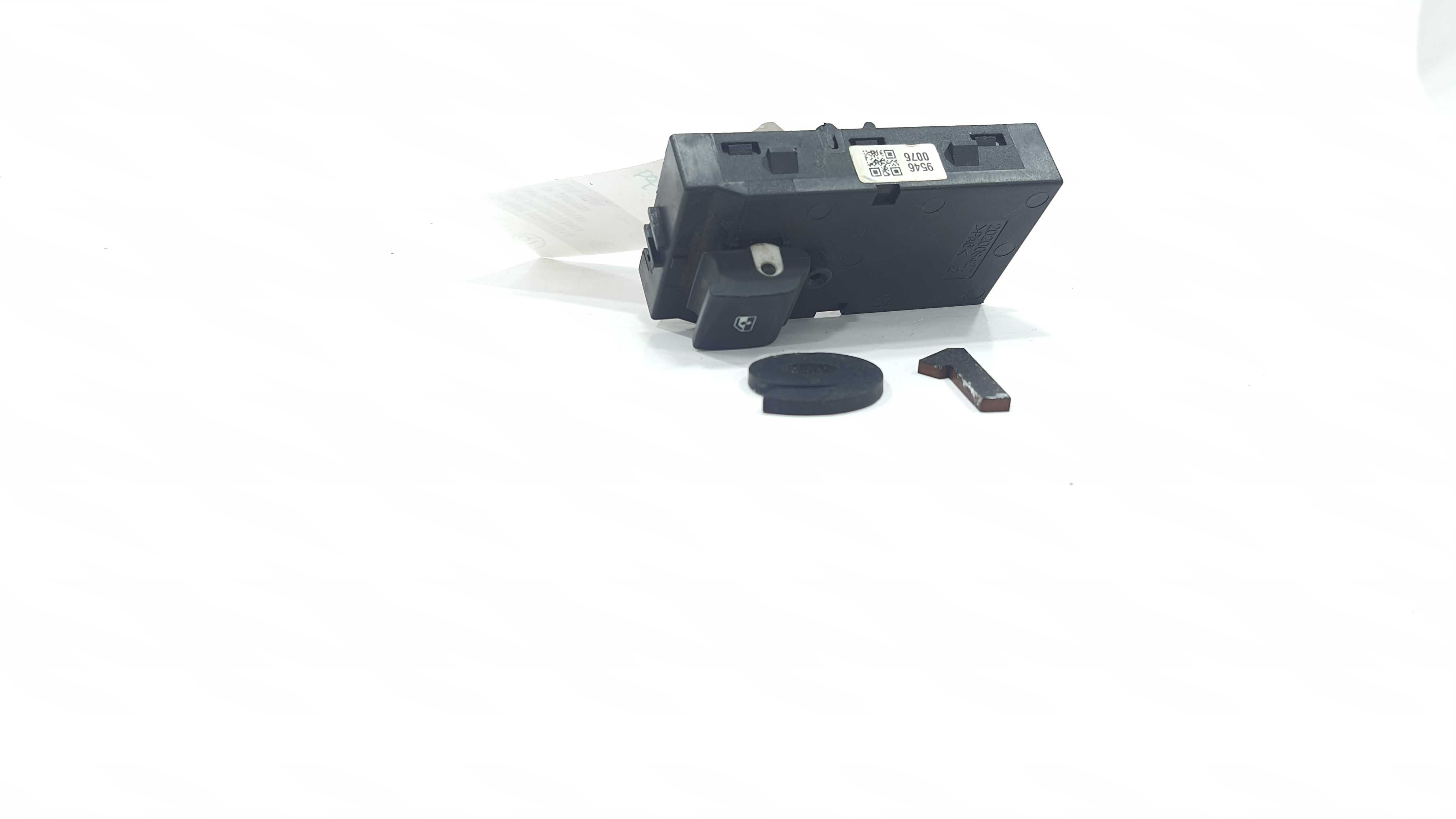 Botão Vidro Dianteiro Direito Sonic Sedan Ltz 2012 V2256 2