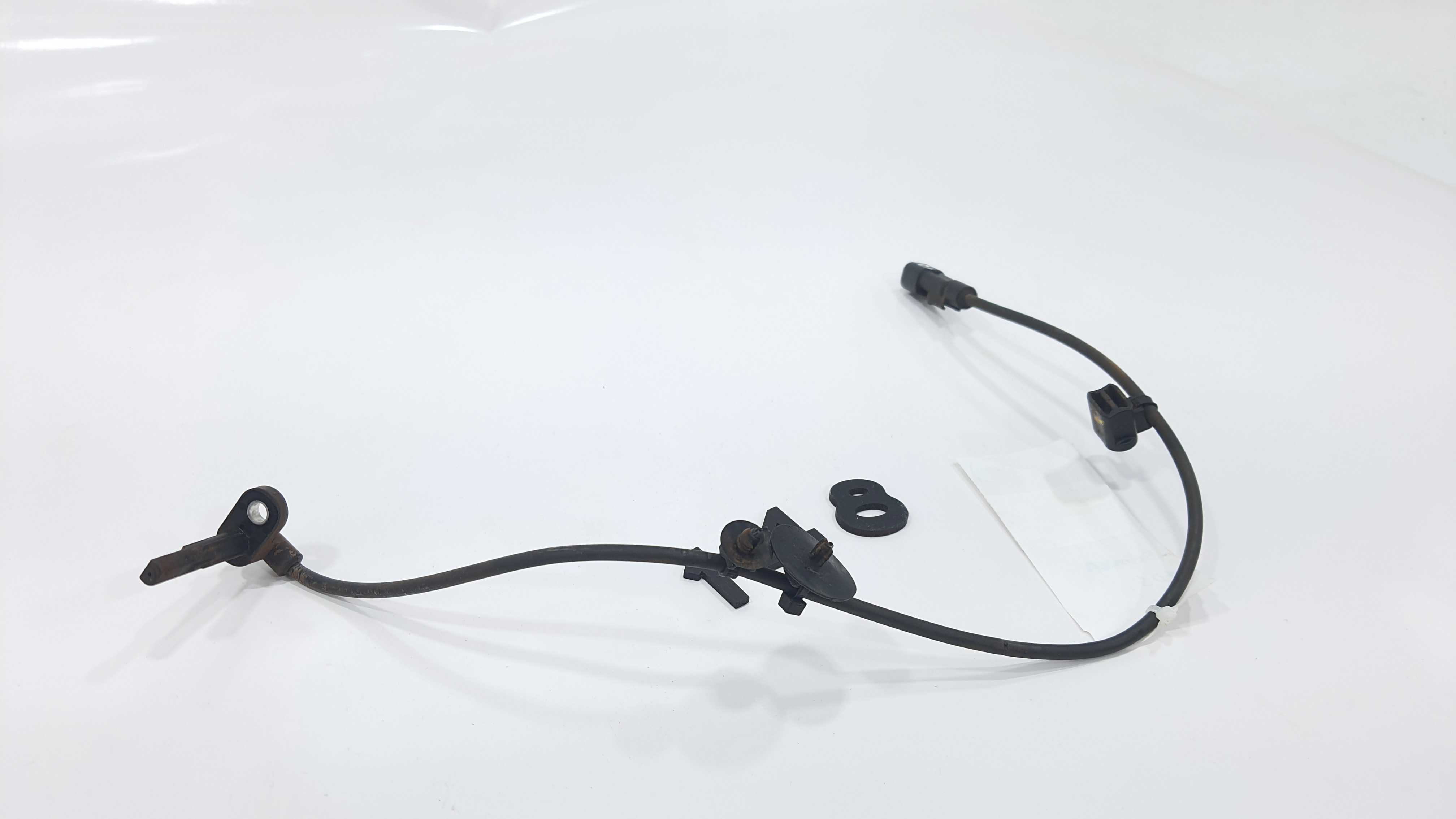 Sensor Abs Traseiro Direito Tracker Ltz Ano 2014 V2260