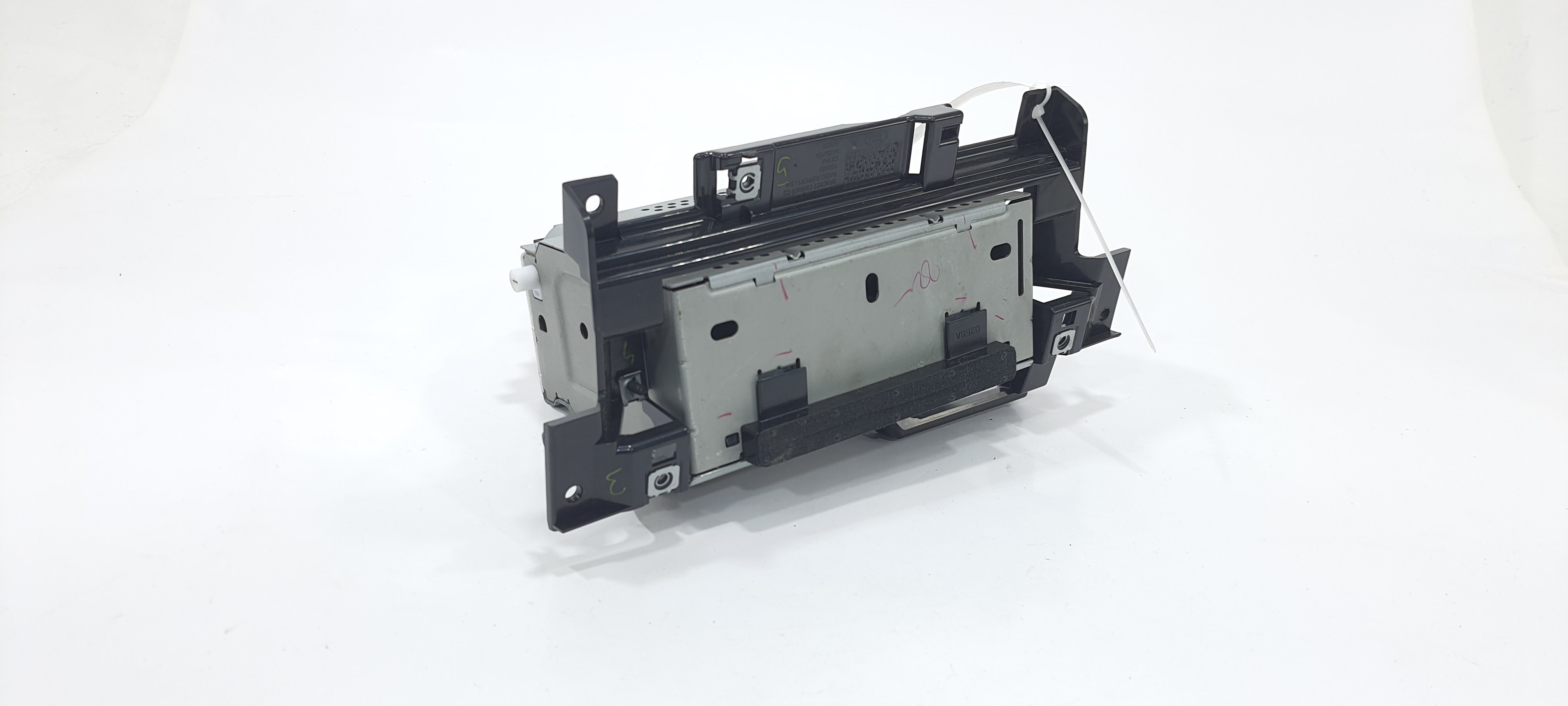 Radio Cd Player Discovery 4 3.0 2014 Sdv6 Diesel V2275 3