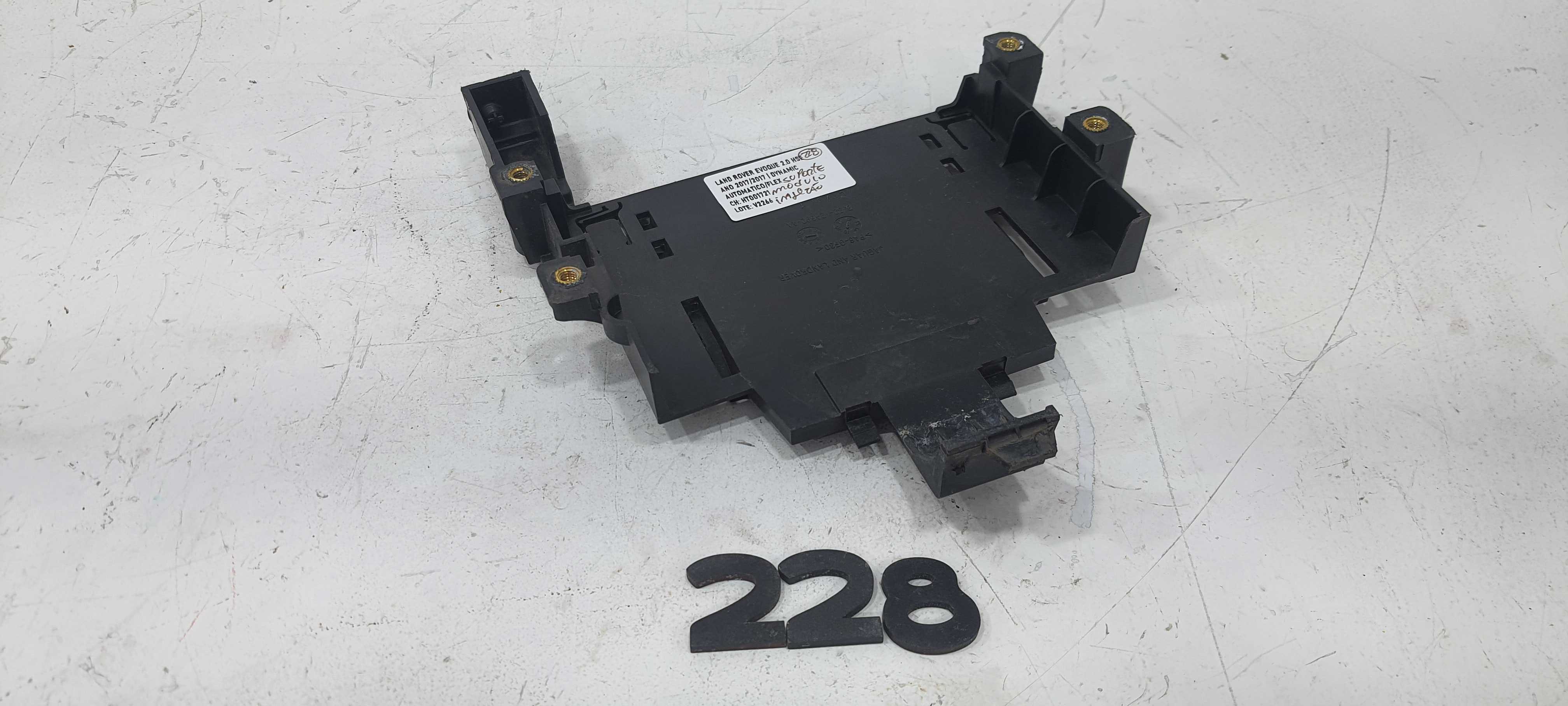 Suporte Módulo Injecao Land Rover Evoque 2016 V2266 3