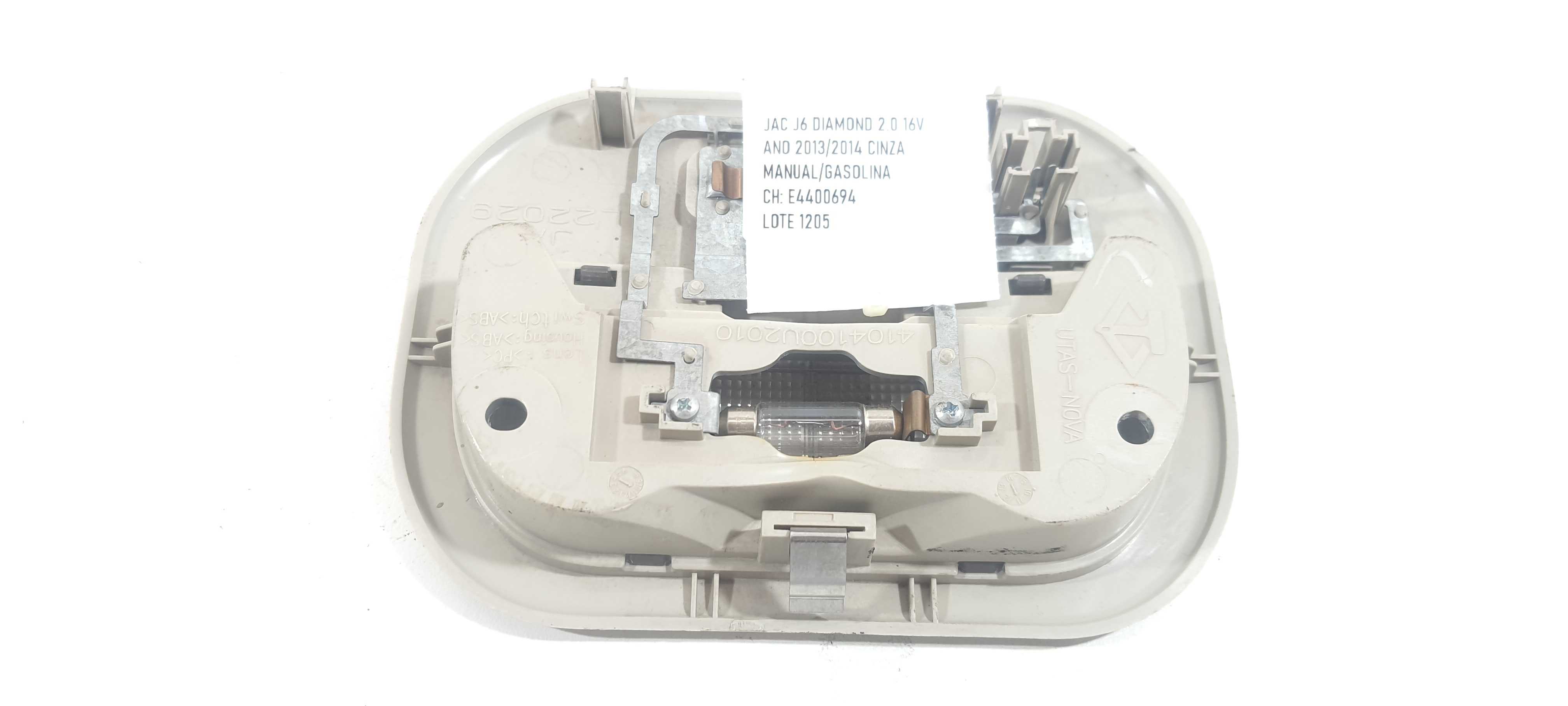 Luz De Teto Traseiro Jac J6 2.0 2014 V1205 4