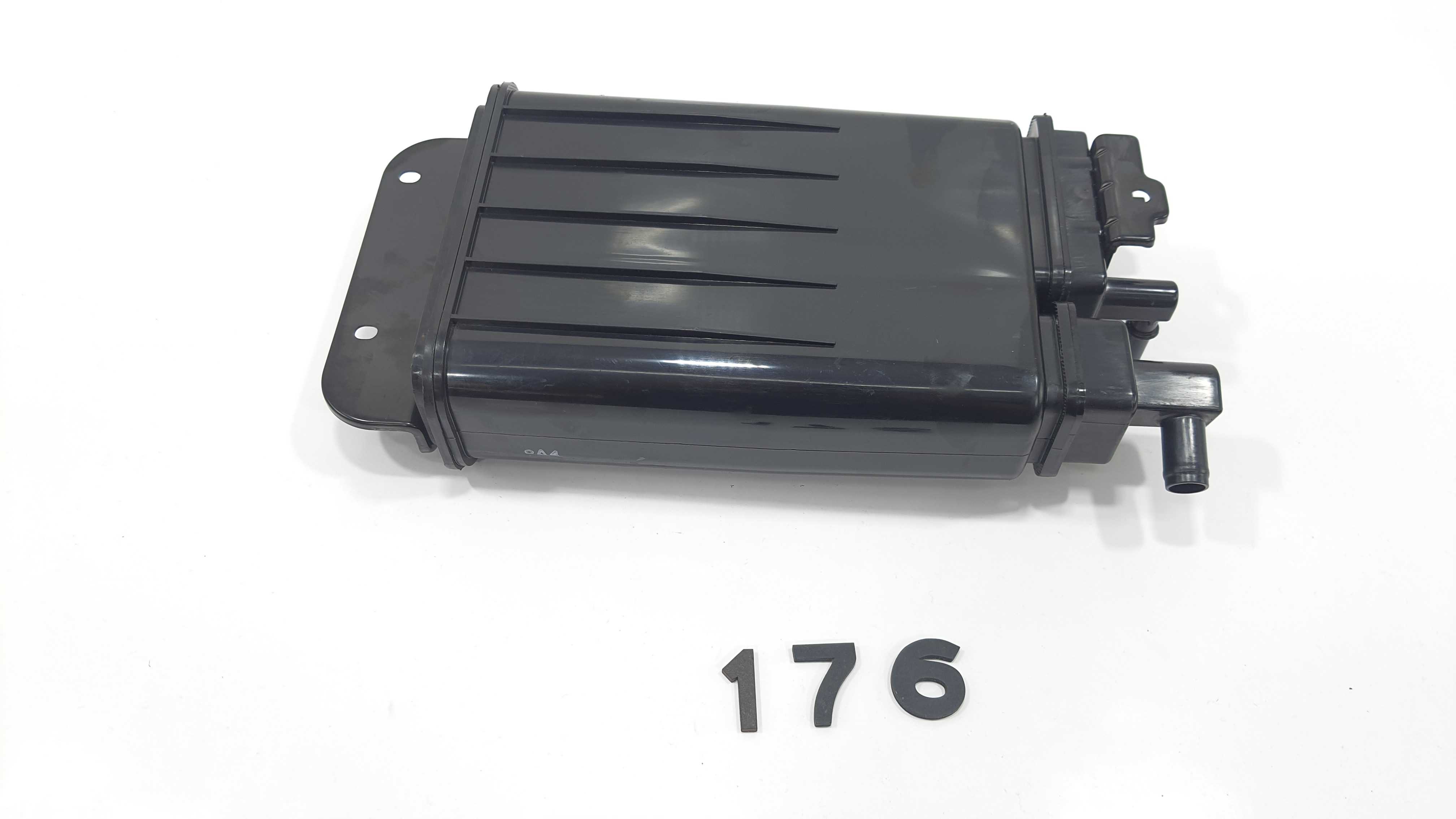 Filtro Canister Kia Sportage 2019 V2255 4