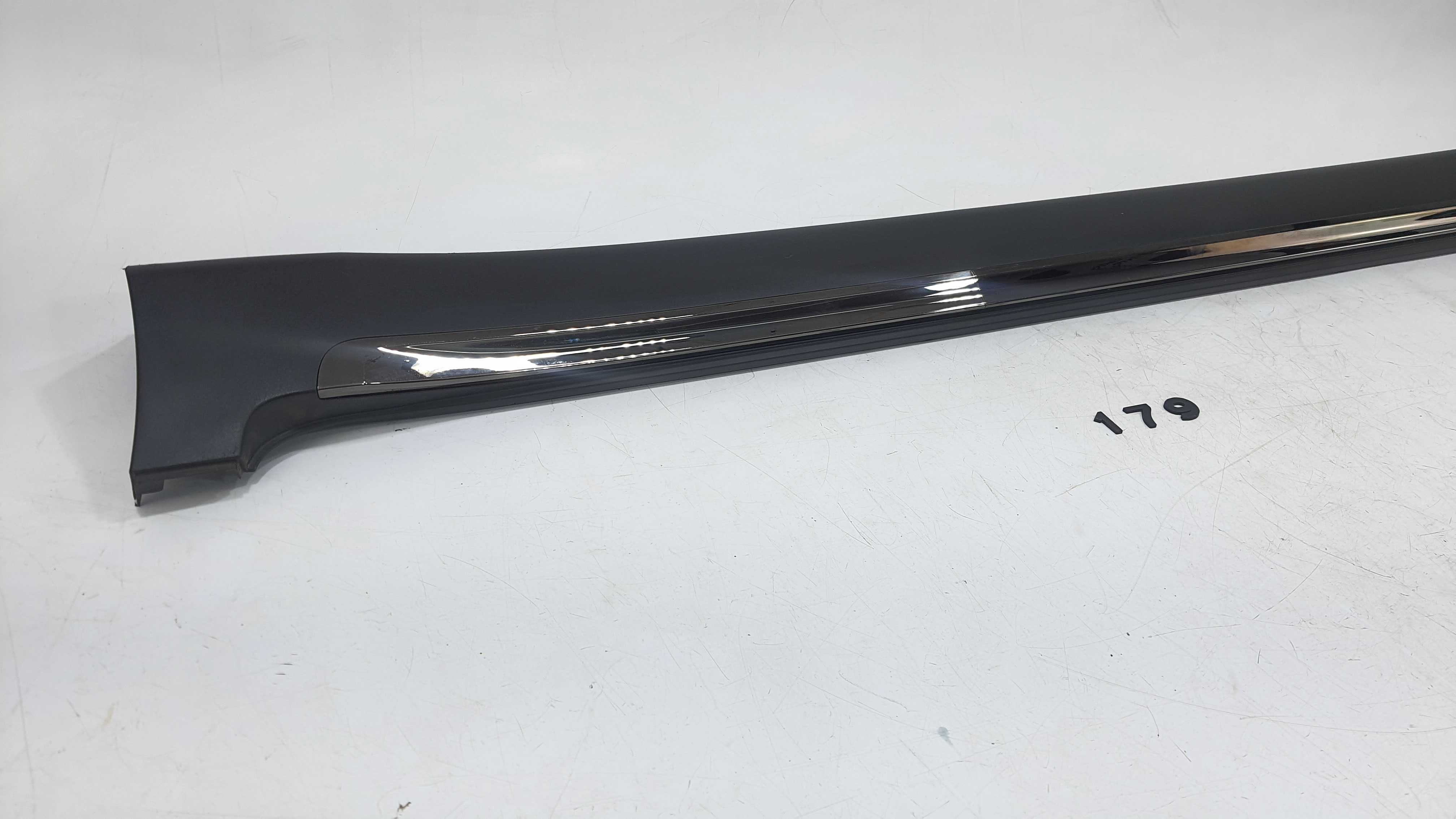 Espoiler Lado Esquerdo Detalhe Kia Sportage 2019 V2255 3