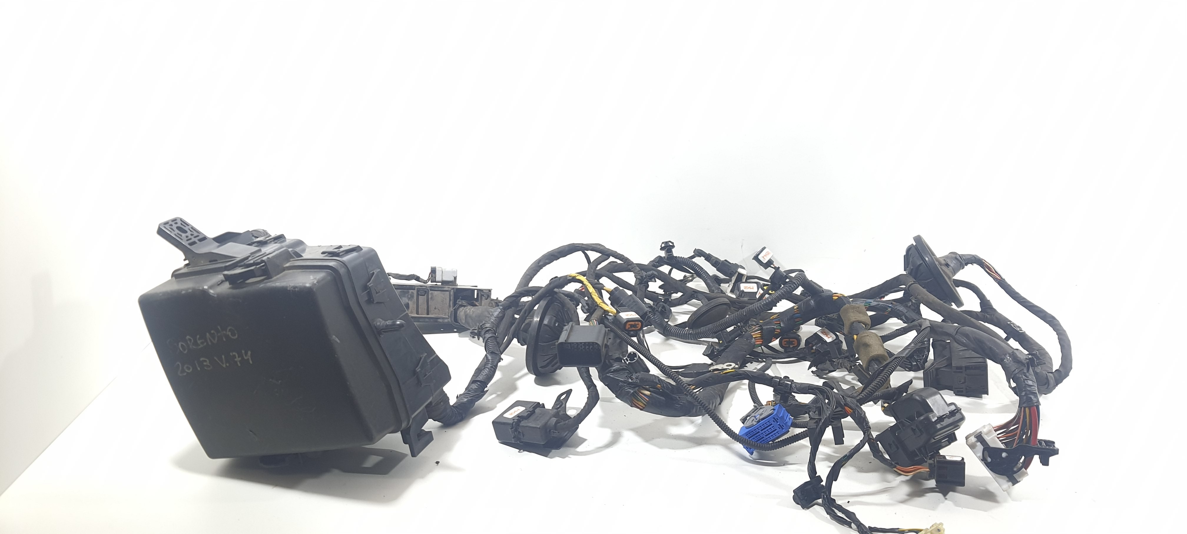 Chicote Motor Caixa De Fusivel Kia Sorento 2013 2.4 V74 4