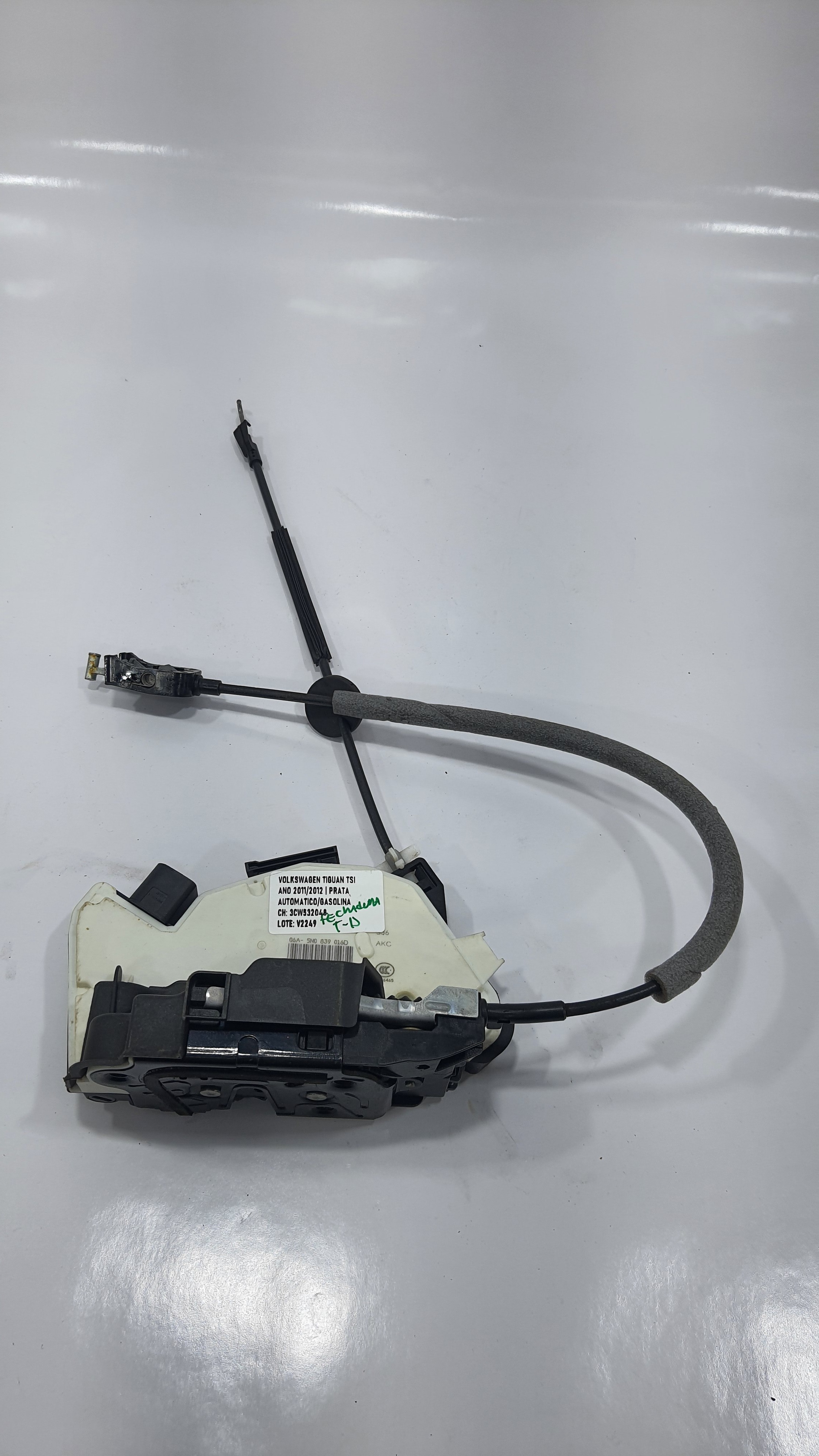 Fechadura Traseira Direita Volkswagen Tiguan 2012 V2249 6