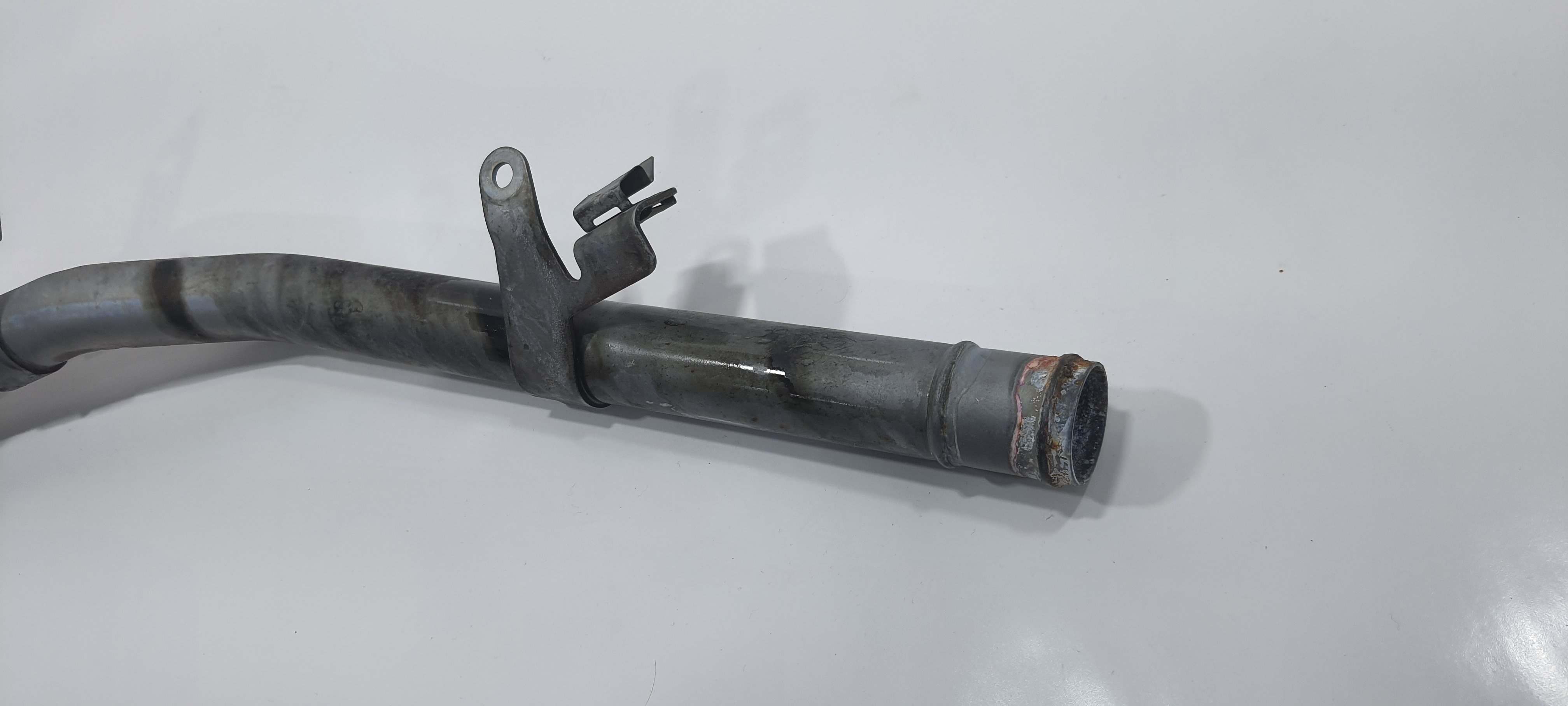 Cano Dágua Mercedes Gla 200 1.6 2018 V2268 4