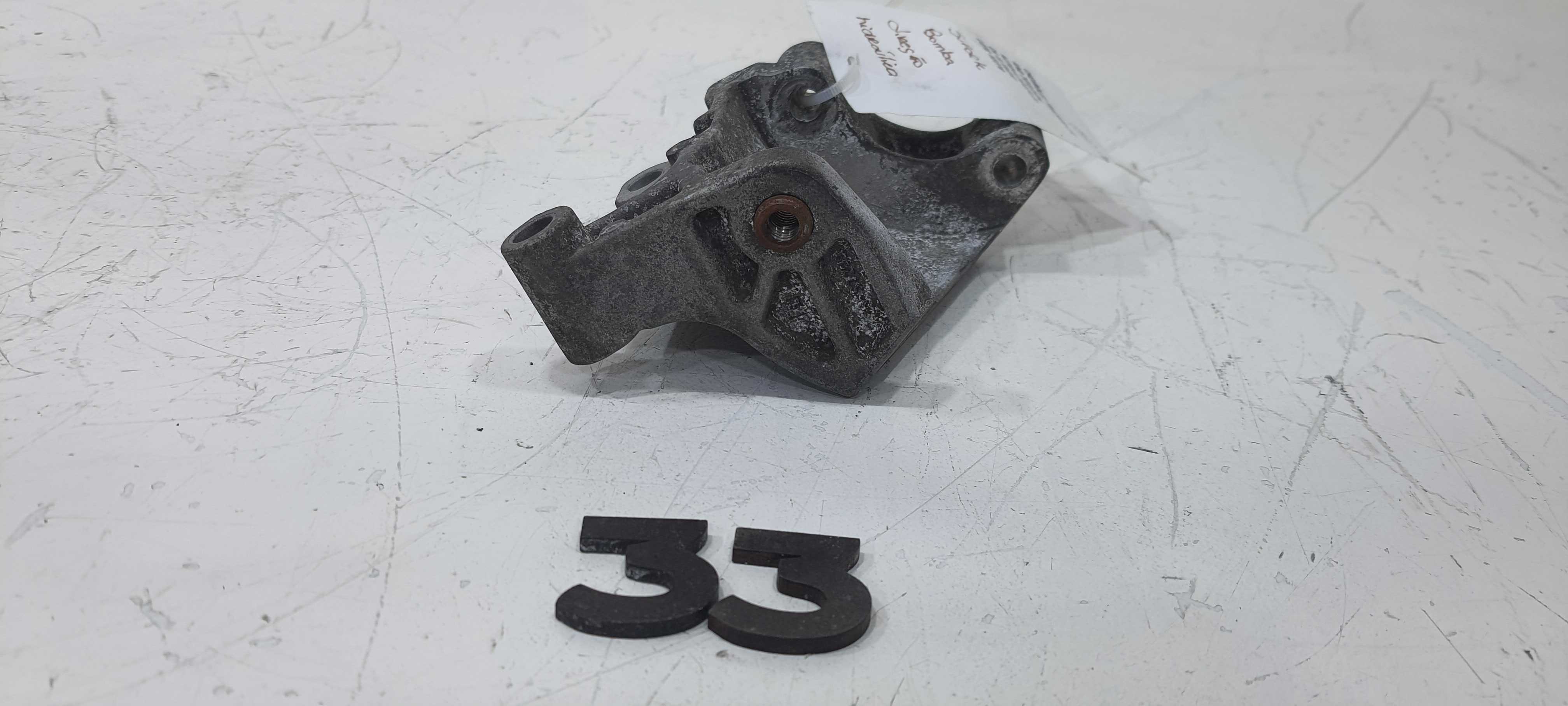 Suporte Bomba Direção Hidráulica Tracker 2014 V2270 4