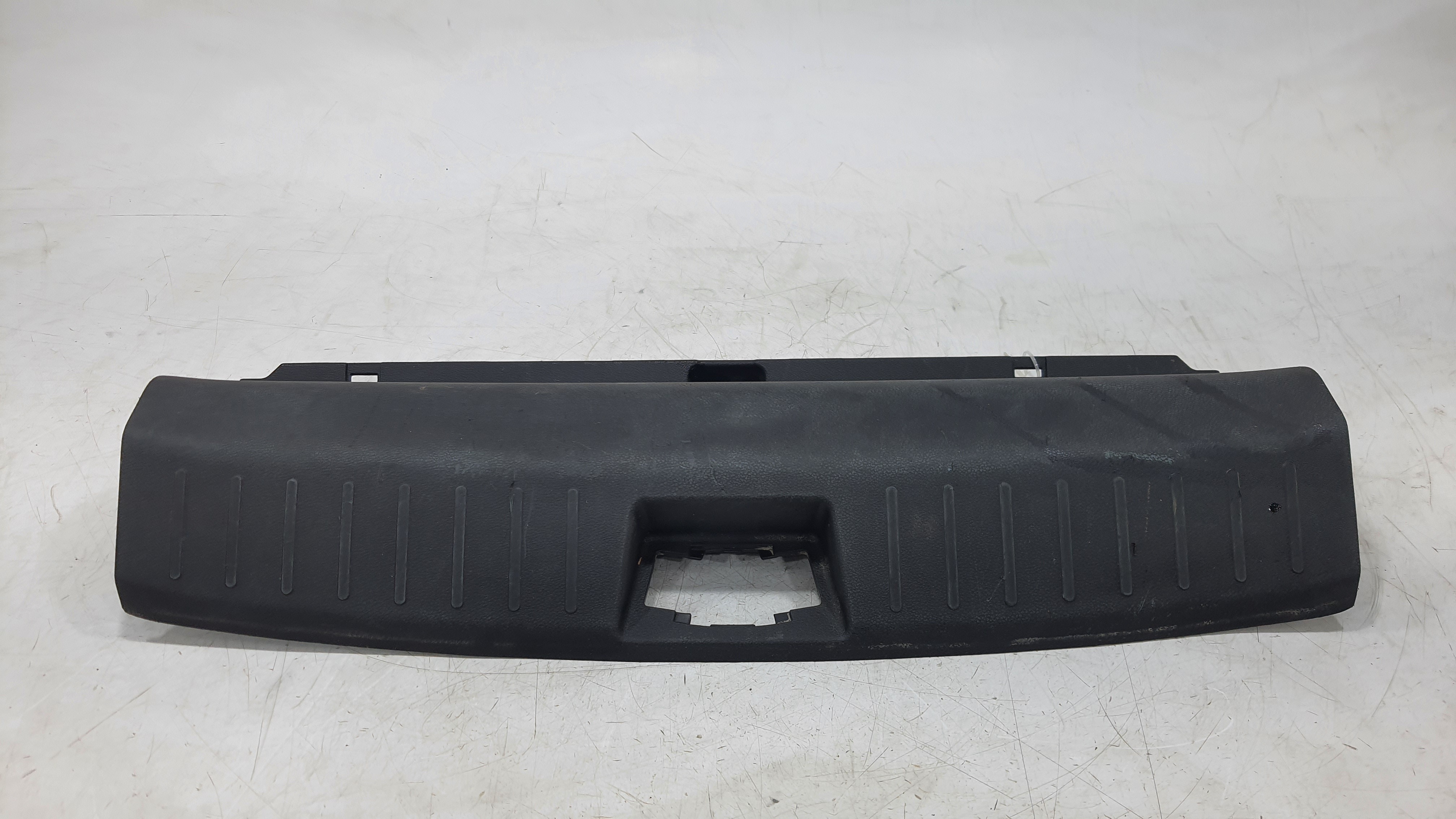 Moldura Painel Traseiro Jac T5 1.5 2018 V2253 6