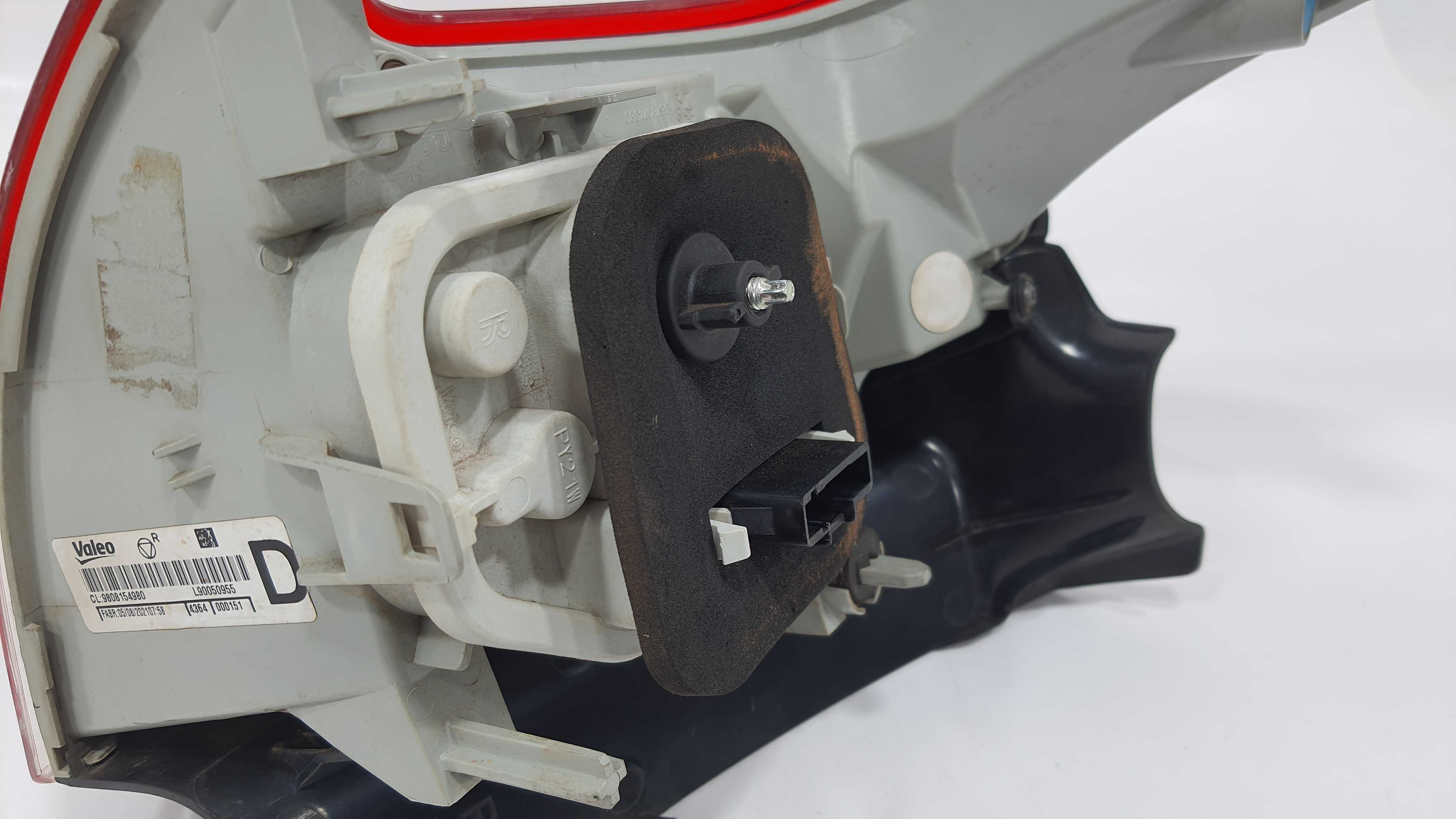 Lanterna Lado Direito Peugeot 2008 Ano 2022 V2252 4