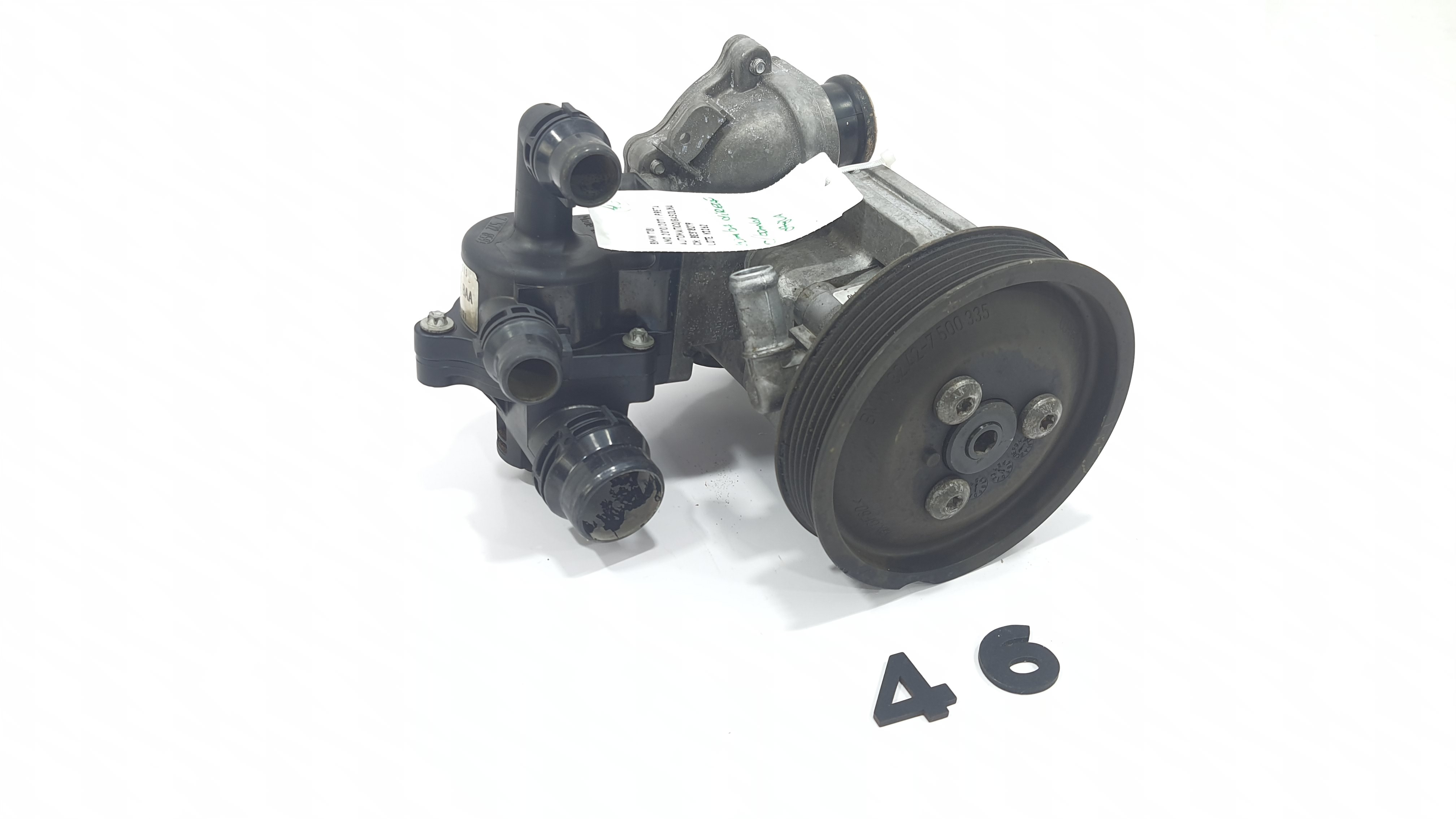 Bomba De Agua  Bmw 118i Ano 2011 V2262 2