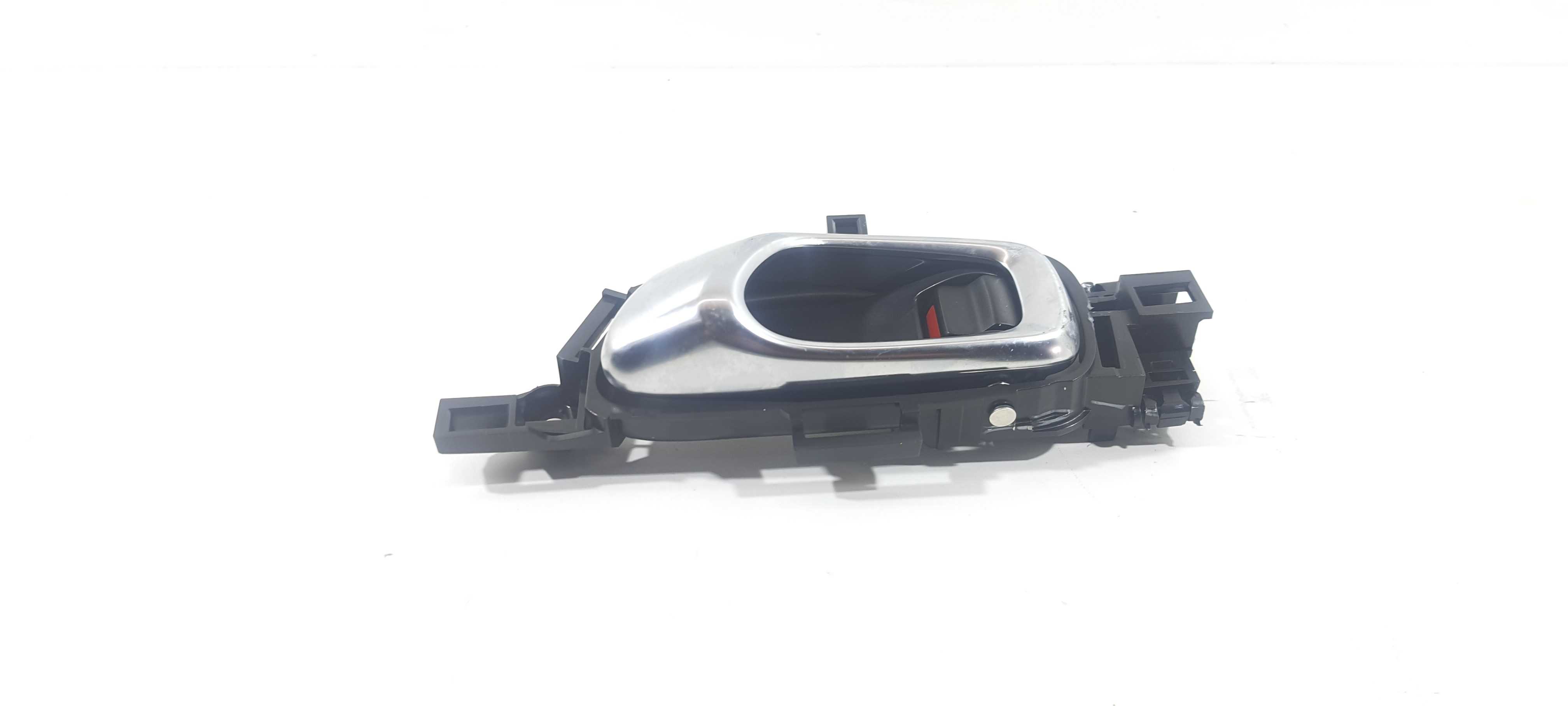 Maçaneta Interna T.esquerda Honda Hr-v Ex Hs 1.5 2024 V2280 Preto Traseira 3