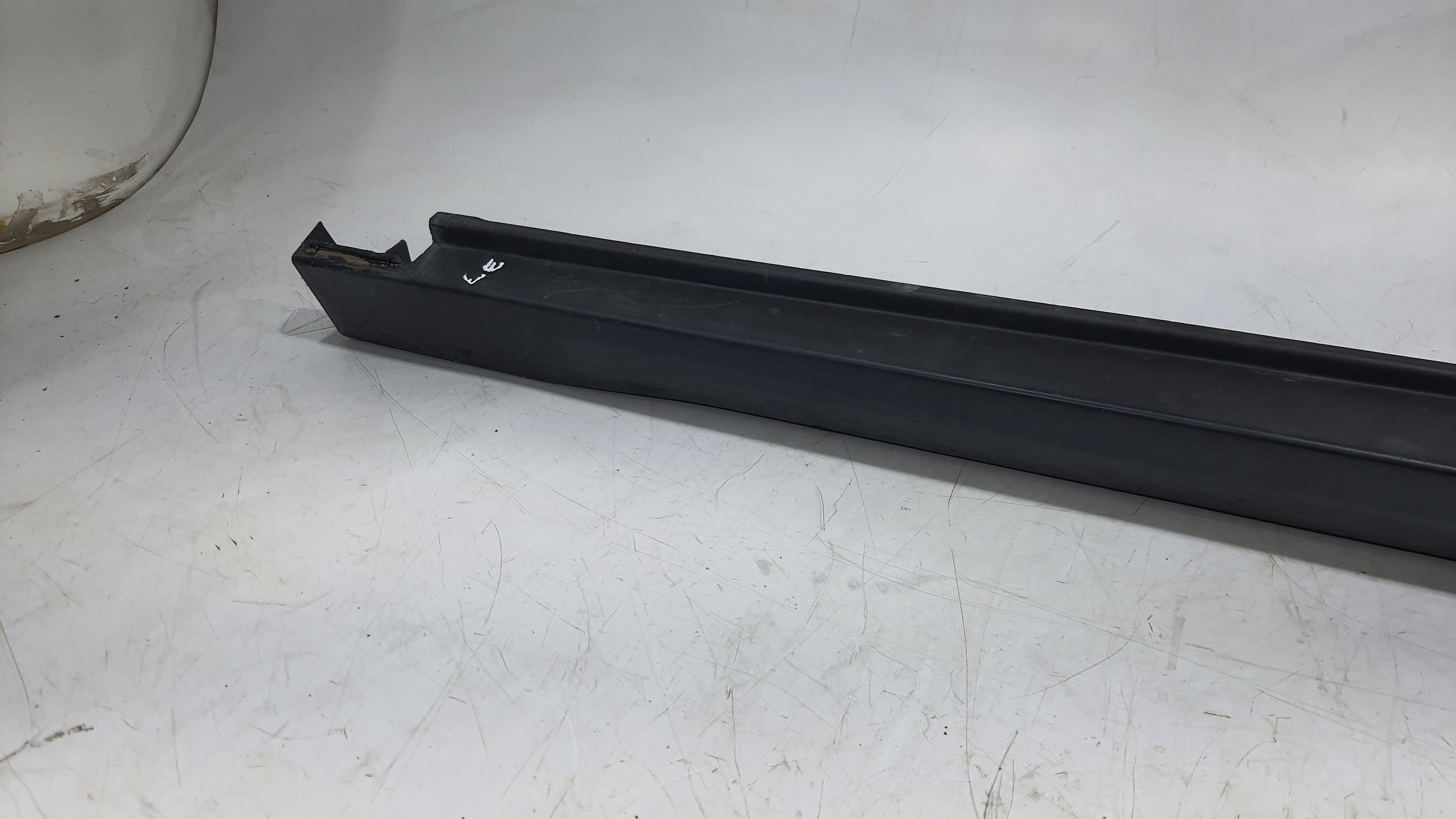 Spoiler Lado Esquerdo Jac T5 1.5 2018 V2253 Preto 10