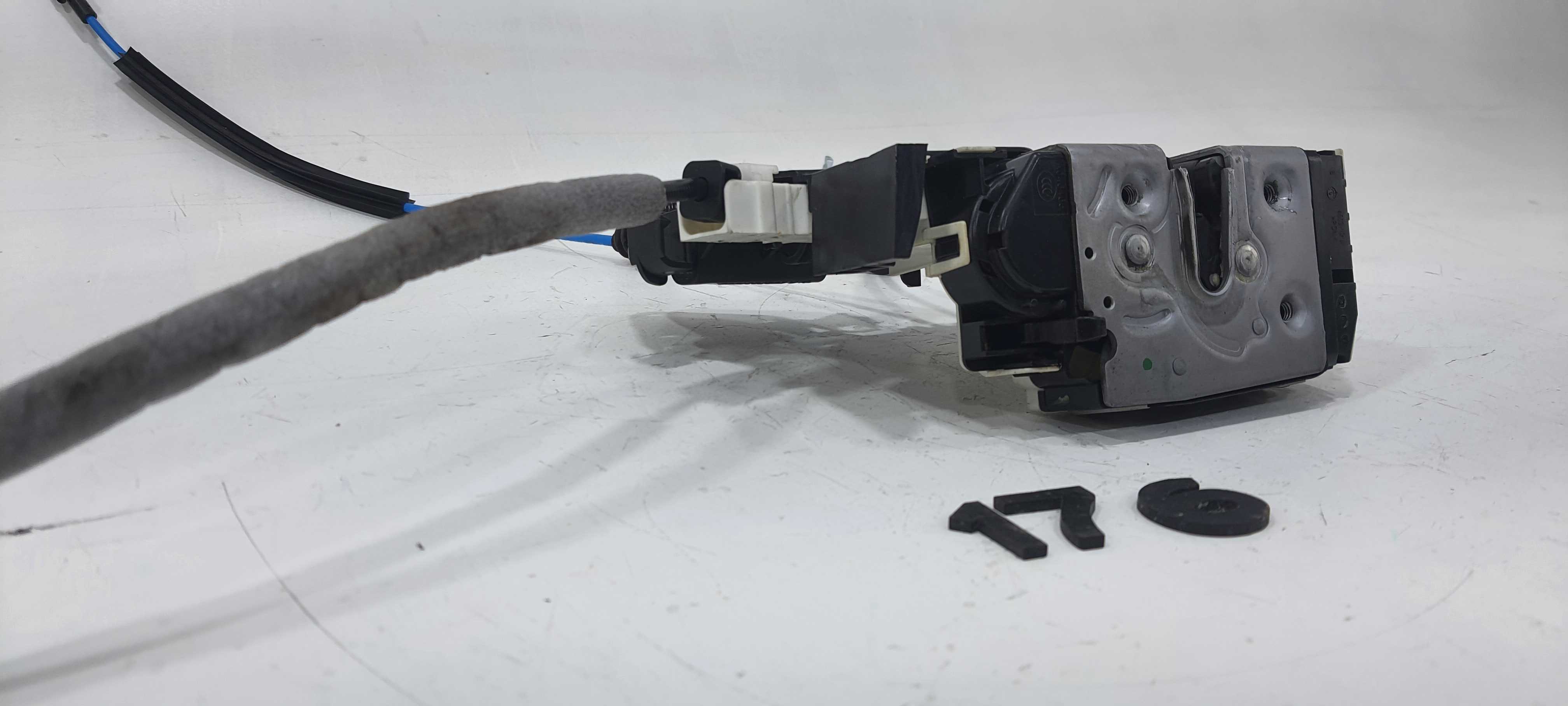 Fechadura Traseira Direita Mercedes-benz C180 2012 V2267 2