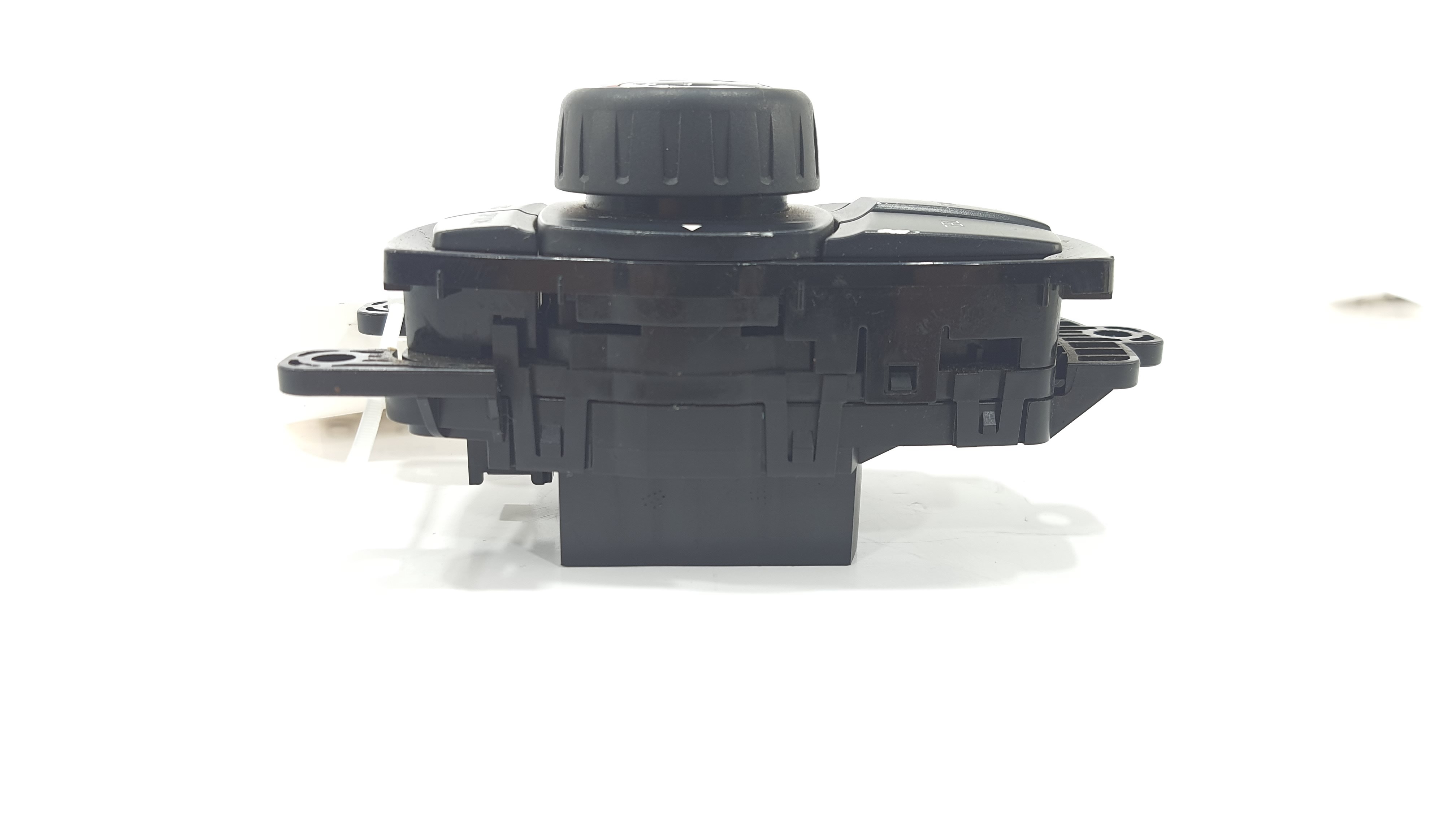 Comando Idrive Multimidia Bmw 316i 1.6 2014 Tb V2277  Preto 4
