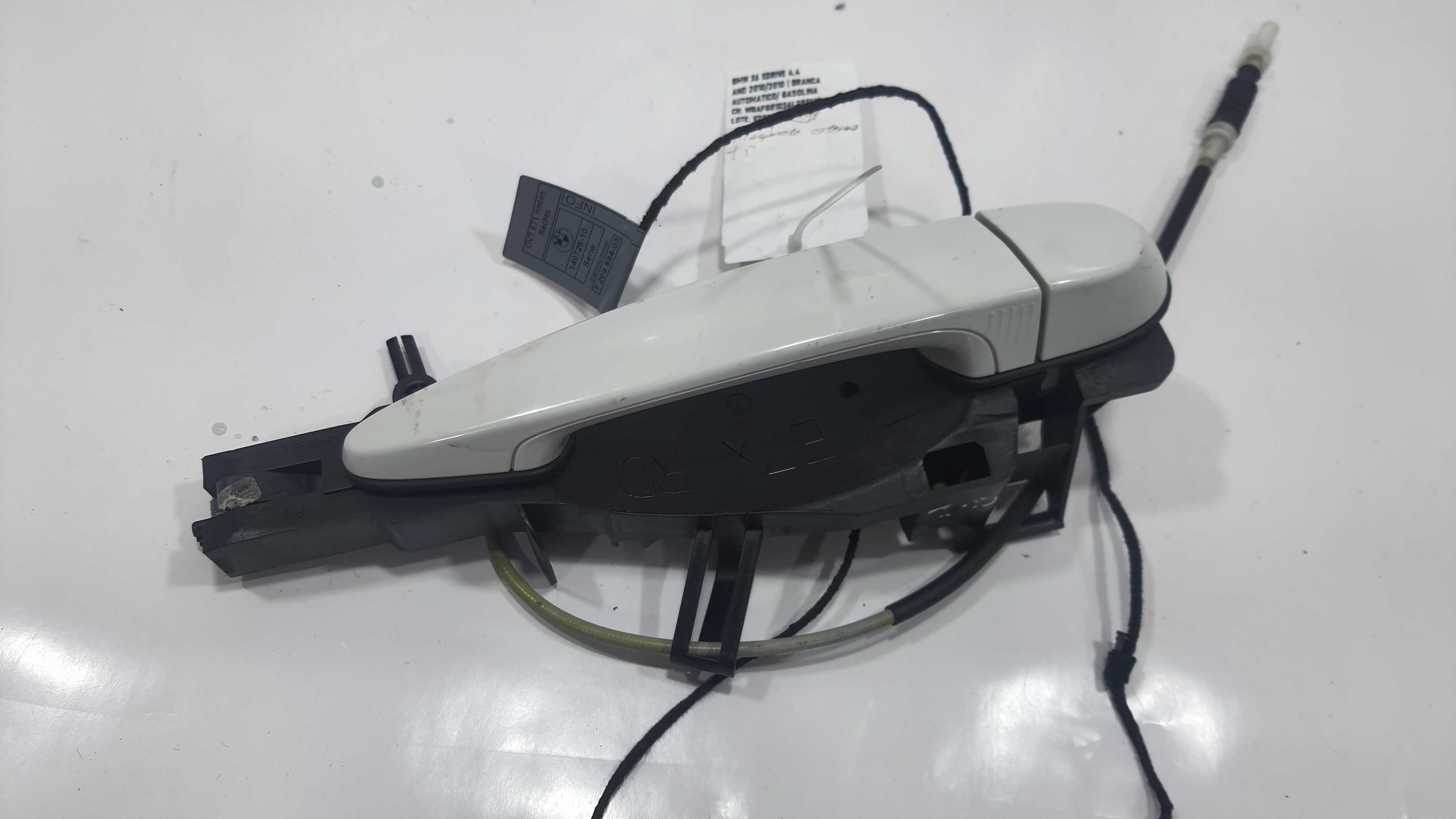Maçaneta Externa T. Direita Bmw X6 Xdrive 4.4 2010 V2276 Branco Traseira 2
