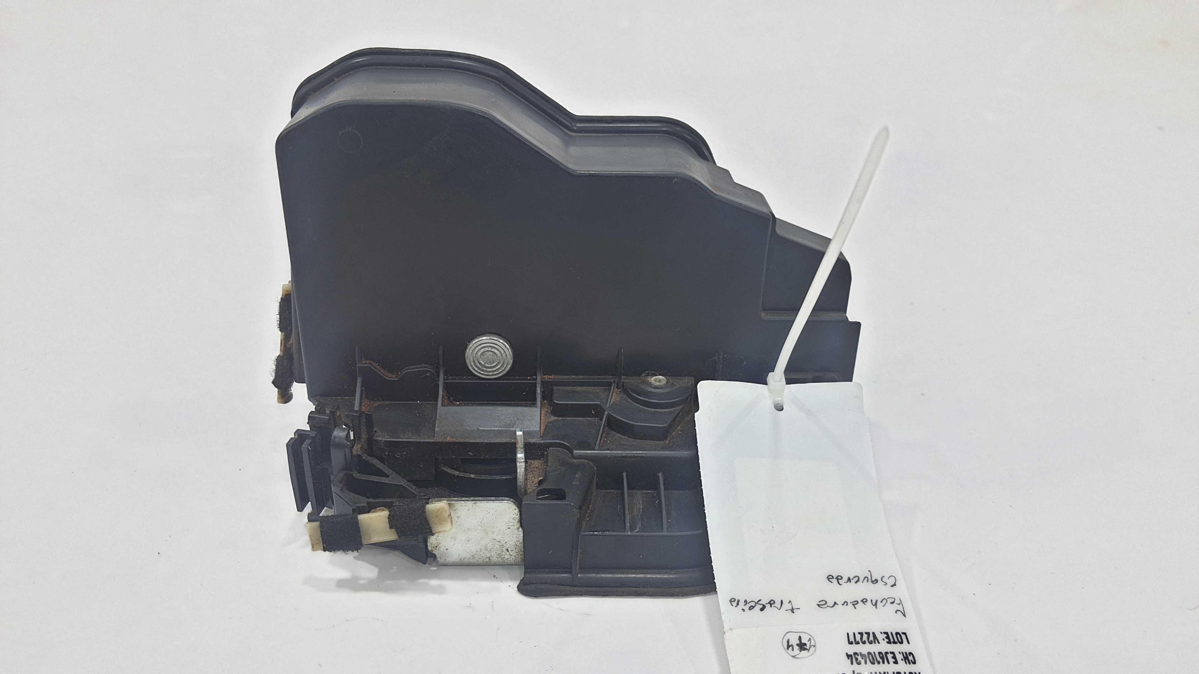 Fechadura Traseira Esquerda Bmw 316i 1.6 2014 Tb V2277 5