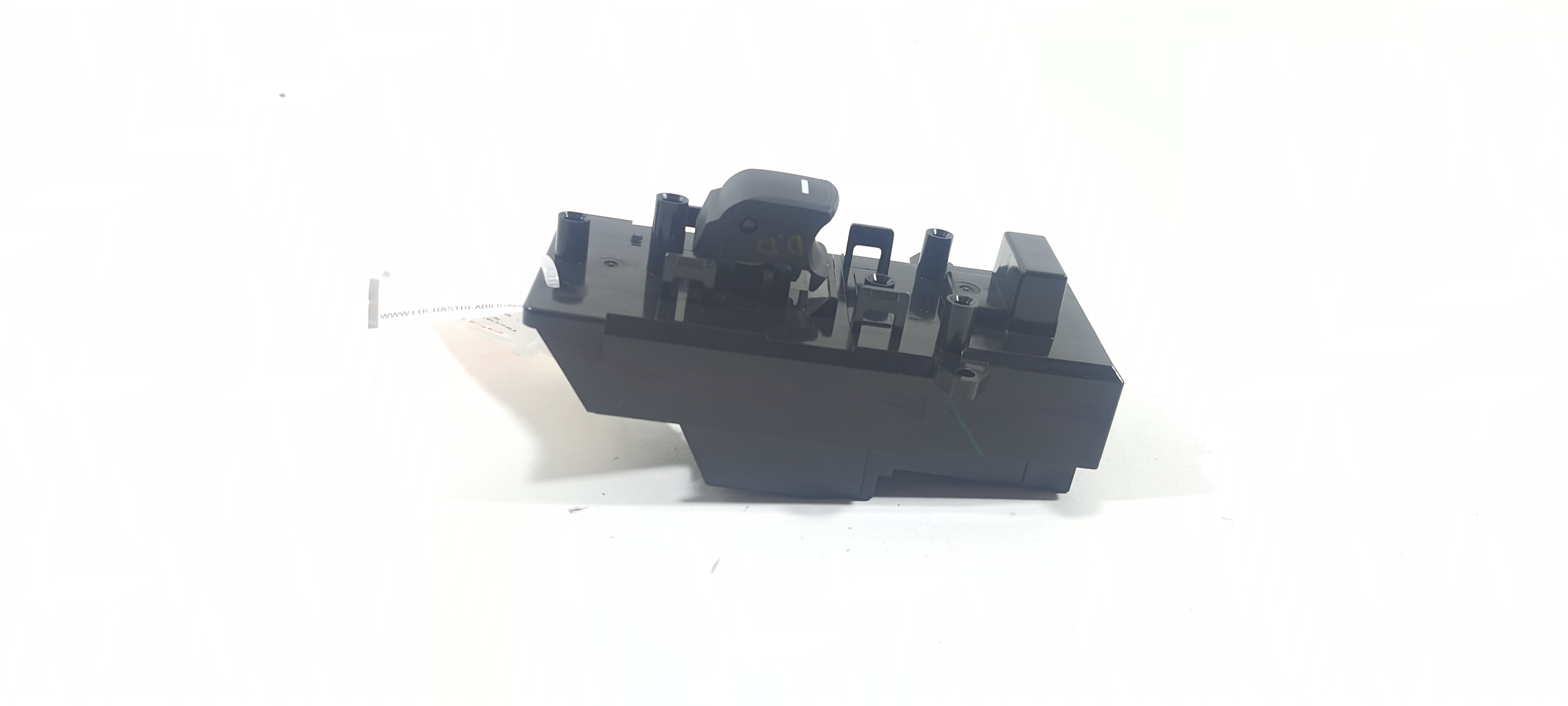 Comando Vidro D. Direito Honda Hr-v Ex Hs 1.5 2024 V2280 3