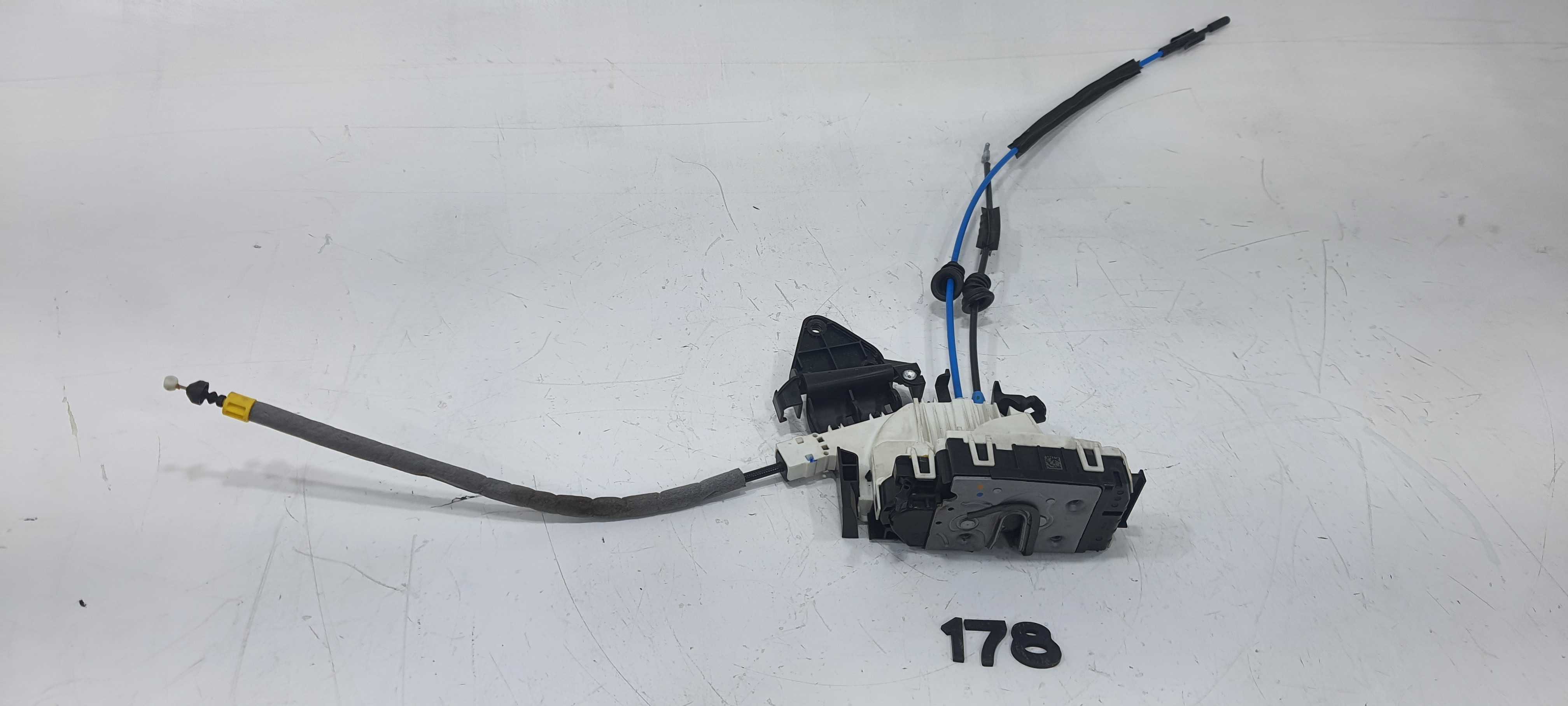 Fechadura Traseira Esquerda Mercedes-benz C180 2012 V2267 4