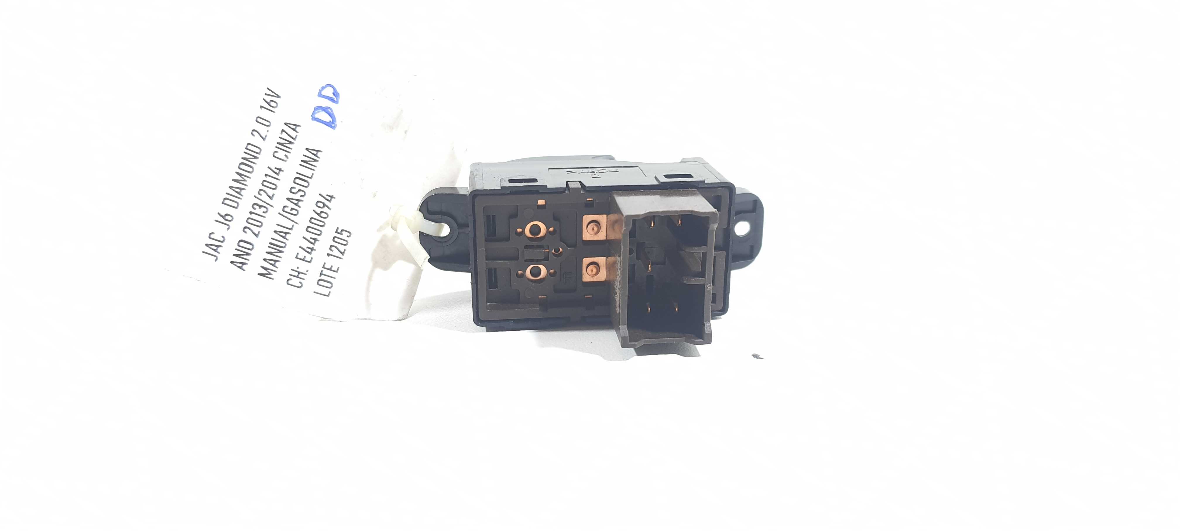 Botão Vidro Dianteira Direita Jac J6 2 0 2014 V1205 5