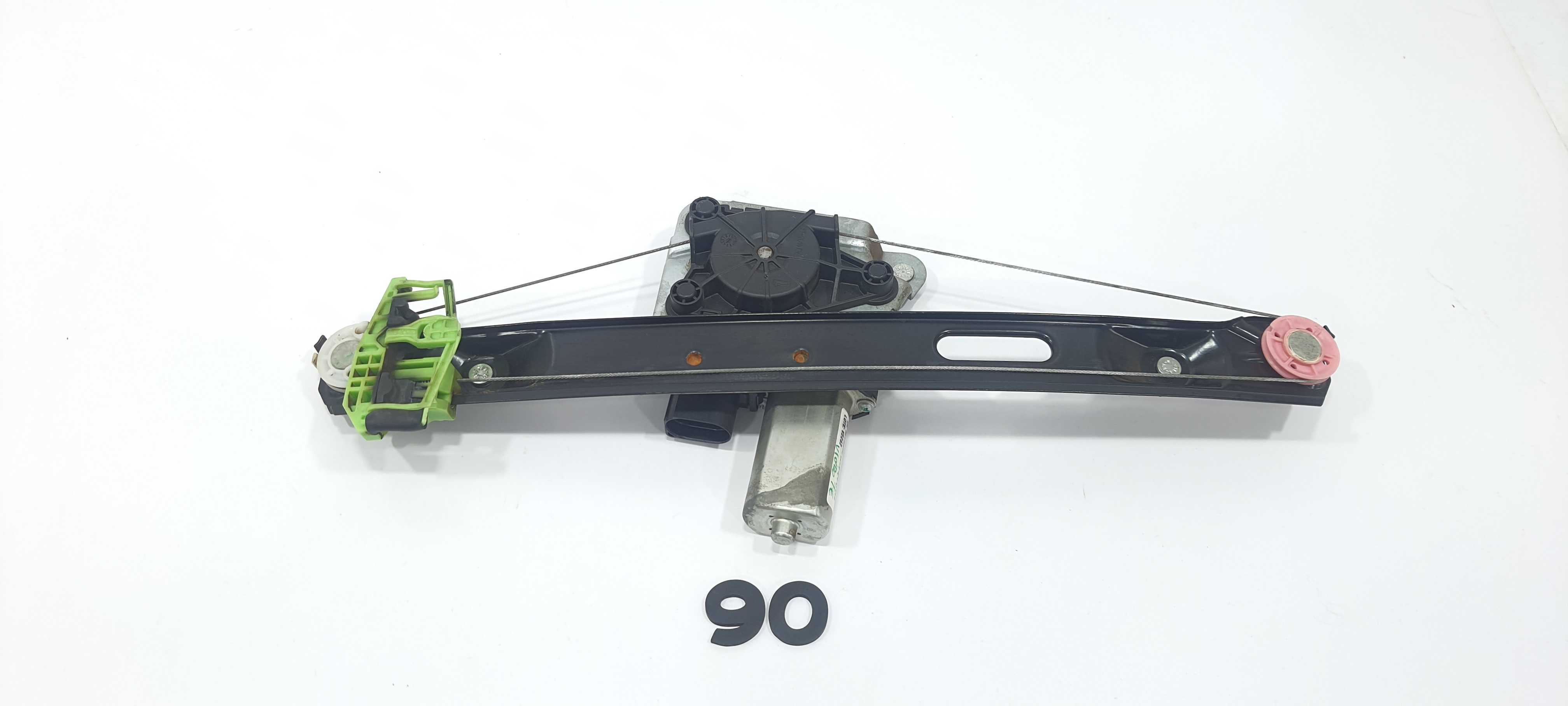 Maquina De Vidro Traseira Esquerda Bmw 118i Ano 2011 V2262