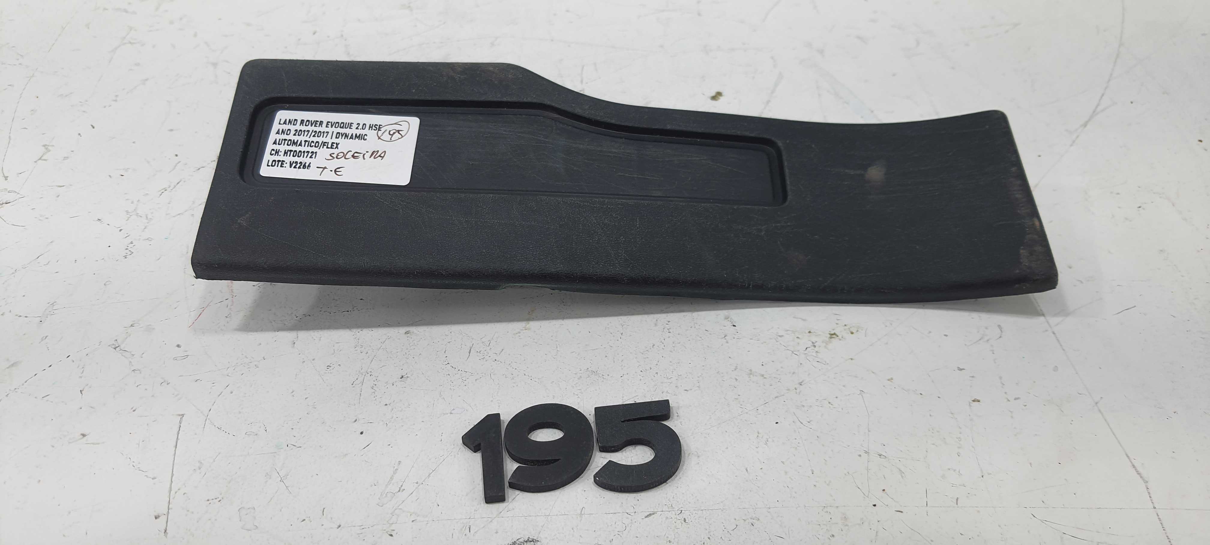Soleira Traseira Esquerda Land Rover Evoque 2017 V2266 4