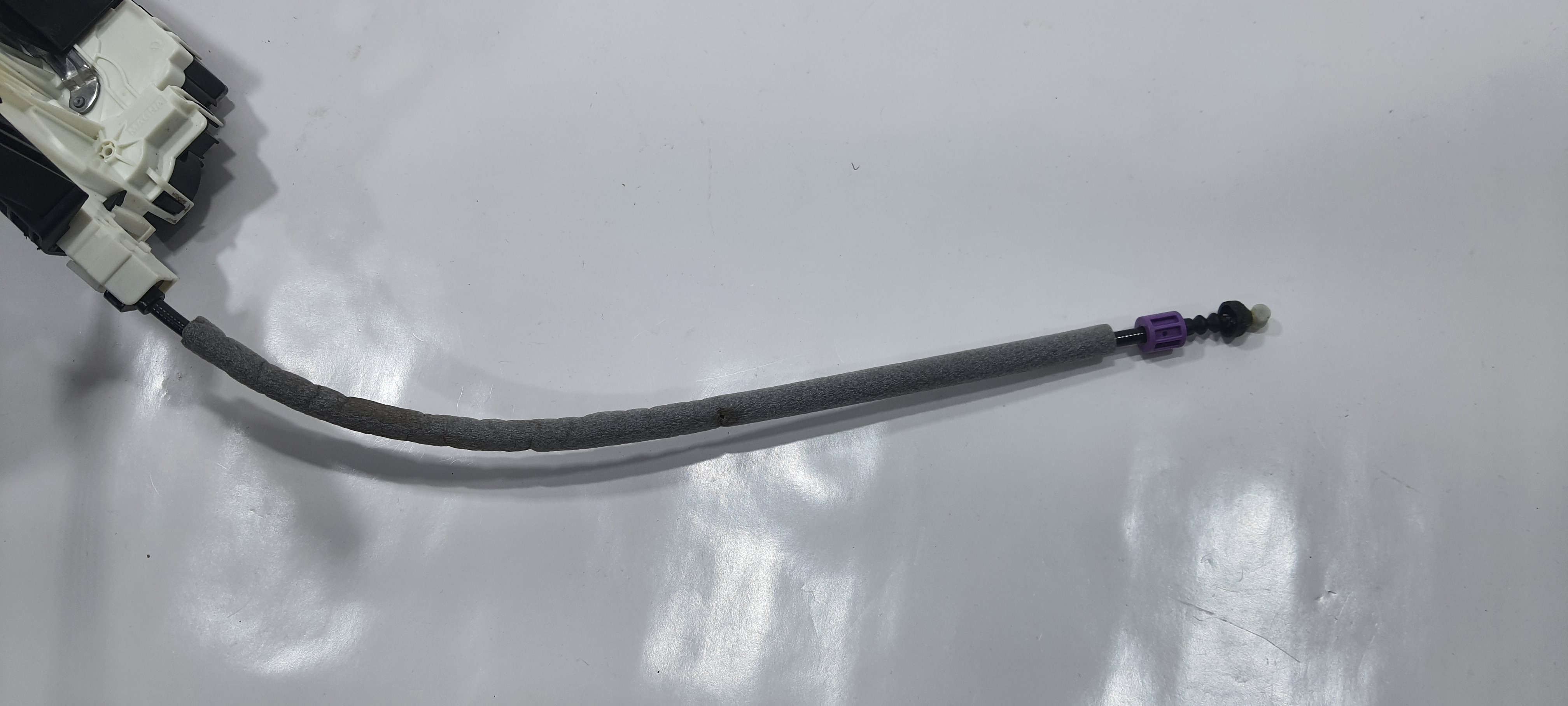 Fechadura Dianteira Esquerda Mercedes Gla 200 1.6 2018 V2268 3