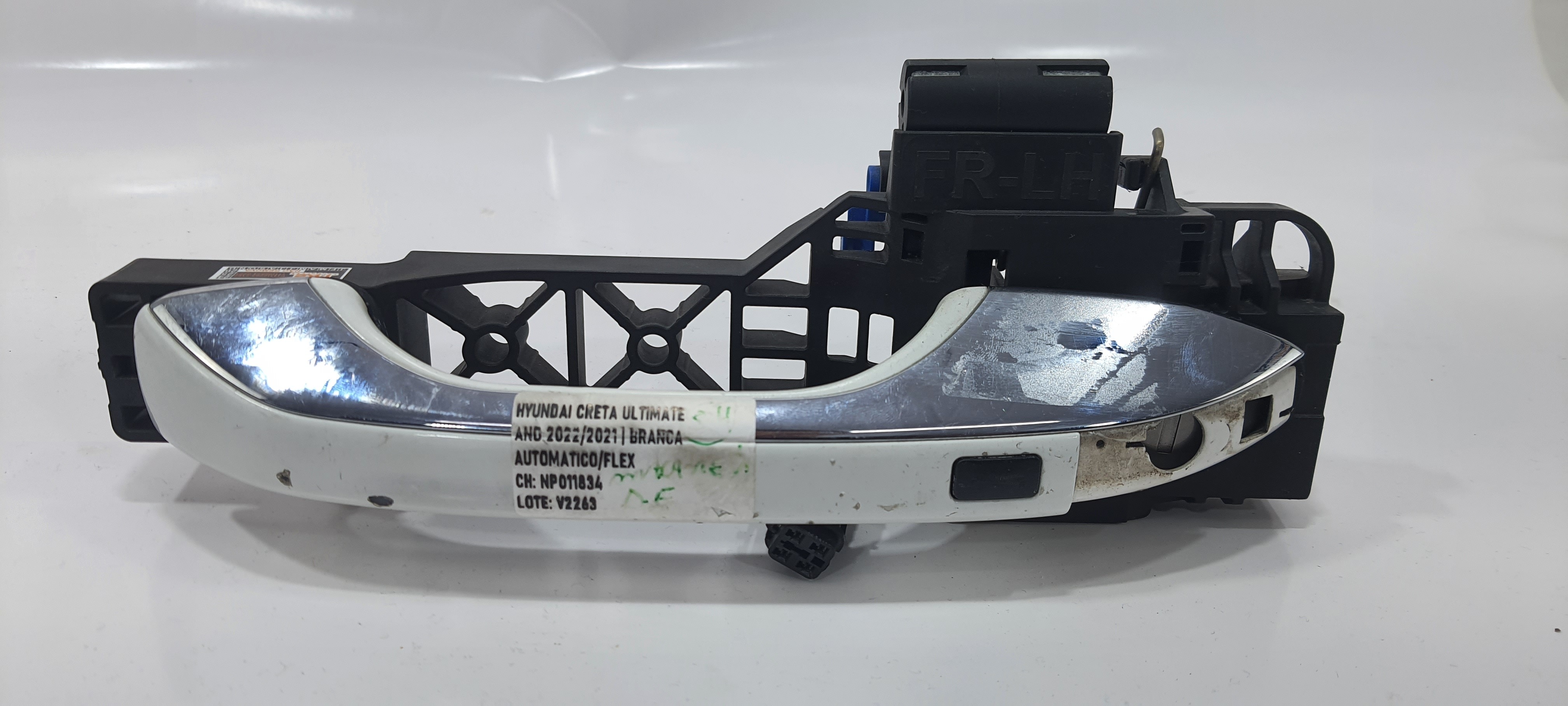 Maçaneta Dianteira Esquerda Hyundai Creta 1.6 2022 V2263 Dianteira 5