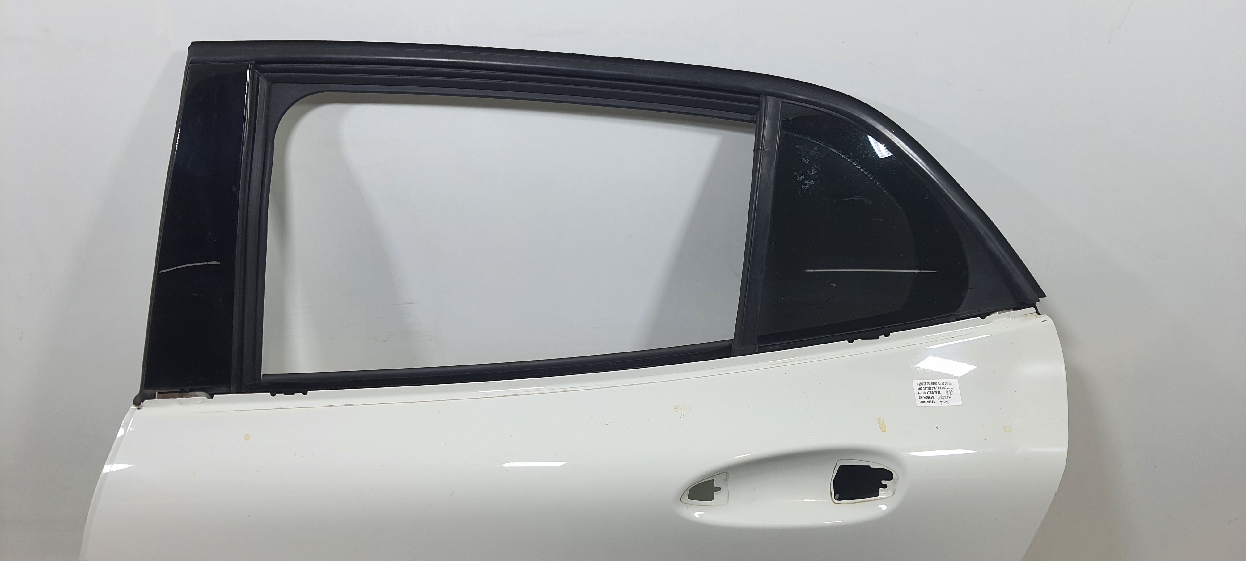 Porta Traseira Esquerda Mercedes Gla 200 1.6 2018 V2268 4