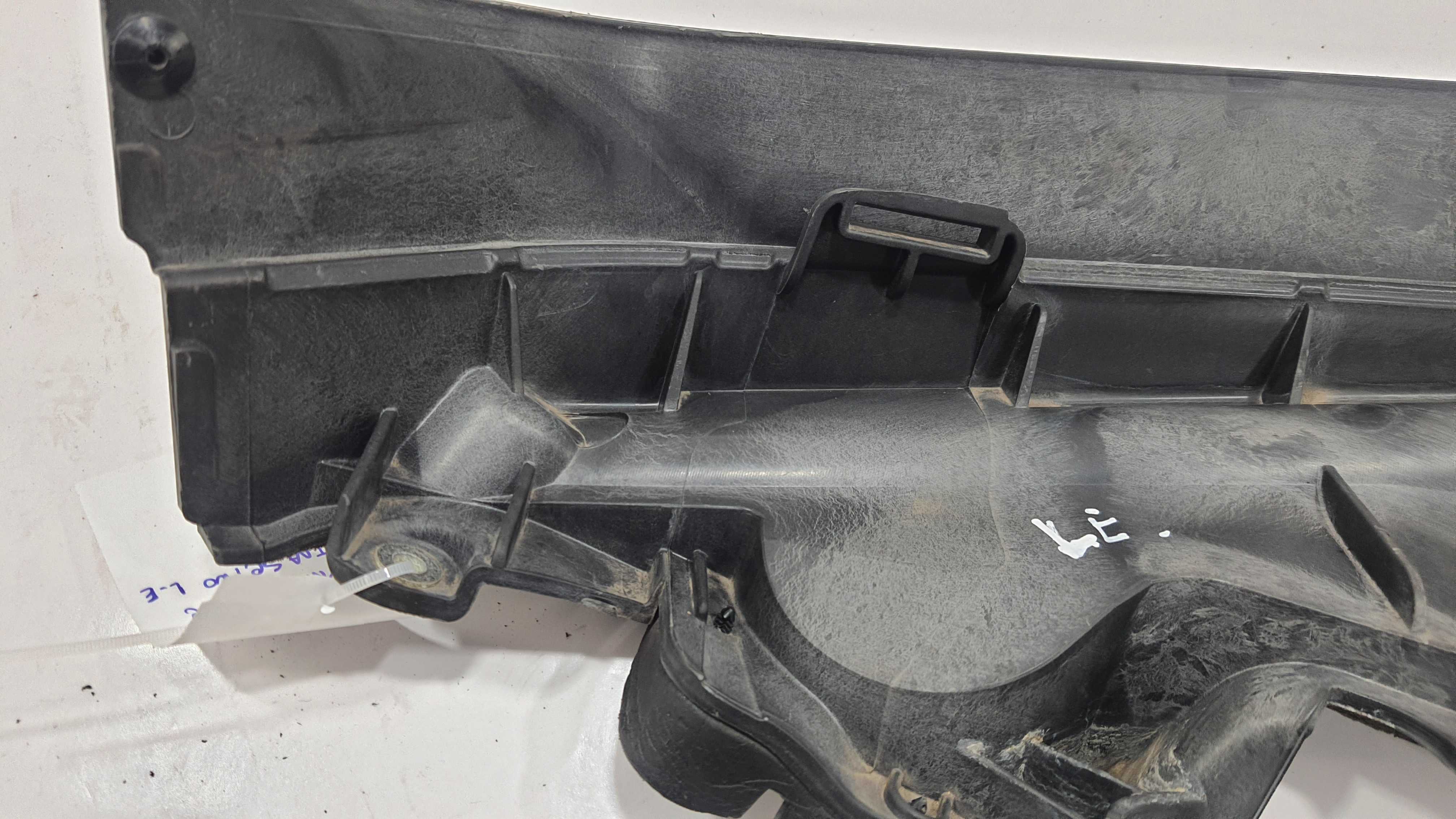 Guia Parachoque Tras Esq Bmw X6 Xdrive 4.4 2010 V2276 7