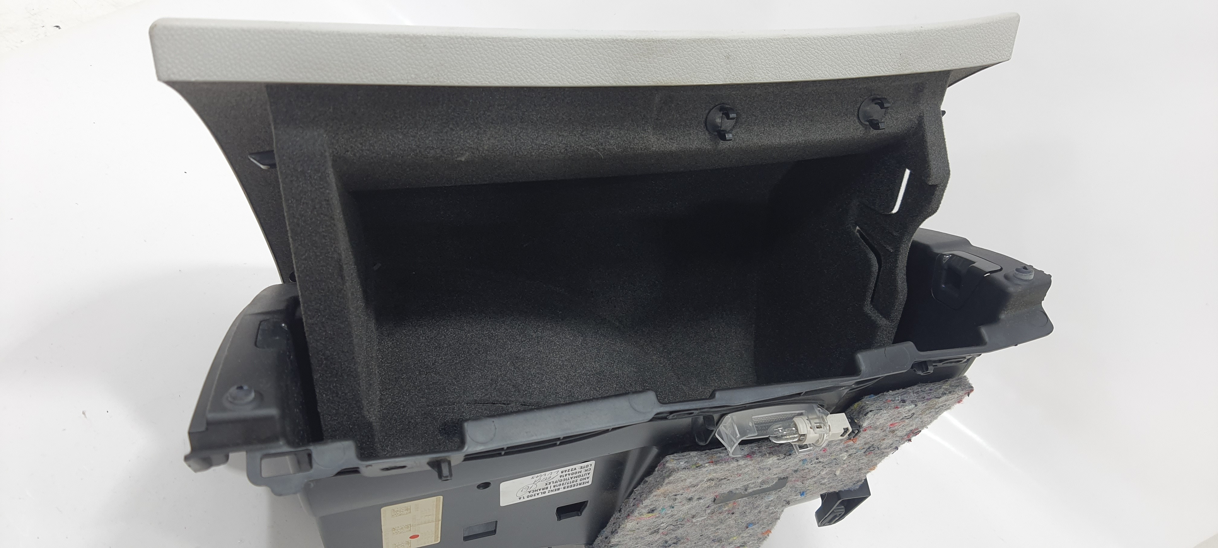 Porta Luvas Mercedes Gla 200 1.6 2018 V2268 2