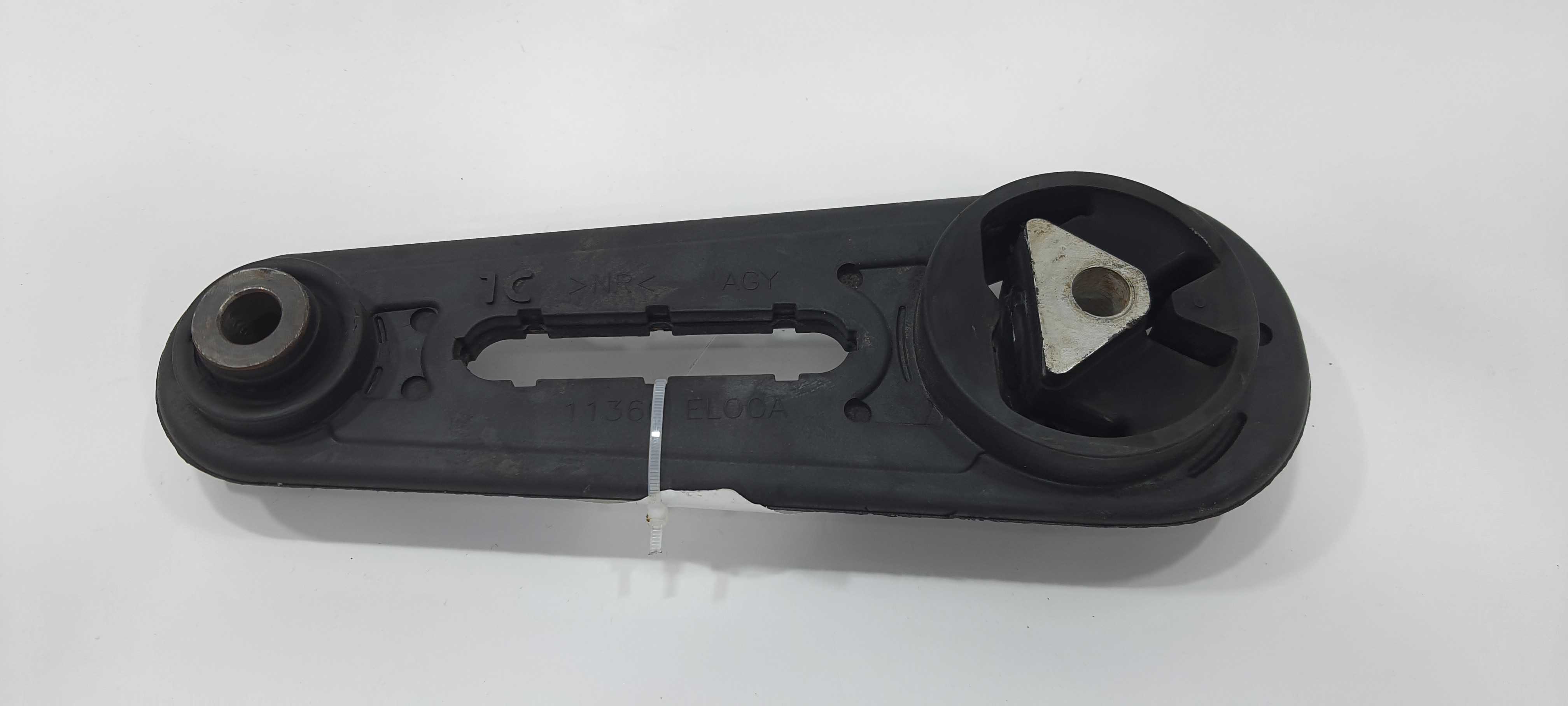 Coxim Inferior Cambio Nissan Tiida Sedan 1.8 2012 V2272 4